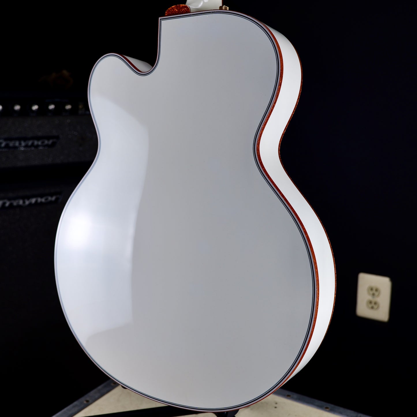 Gretsch G6136CST Custom Shop White Falcon Hollow Body with Cadillac Tailpiece