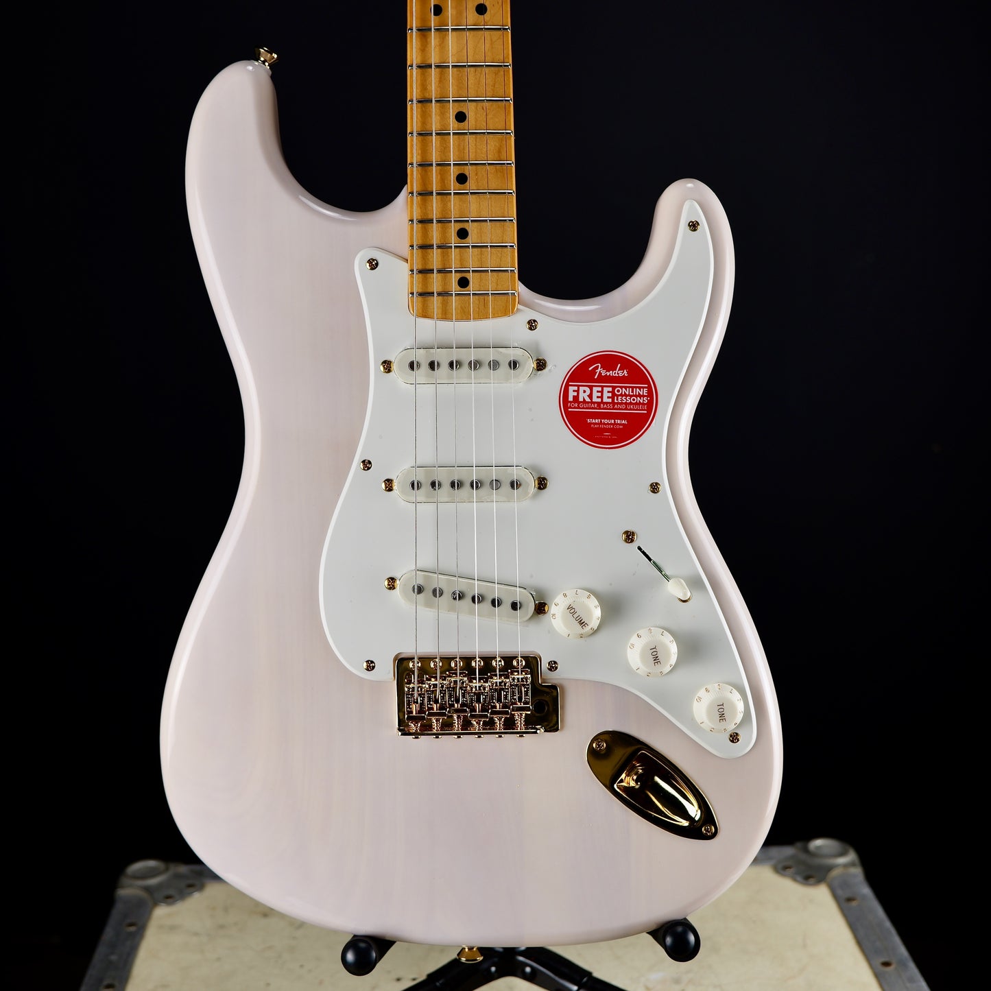 Squier FSR Classic Vibe '50s Stratocaster Maple Fingerboard Parchment Pickguard Gold Hardware White Blonde
