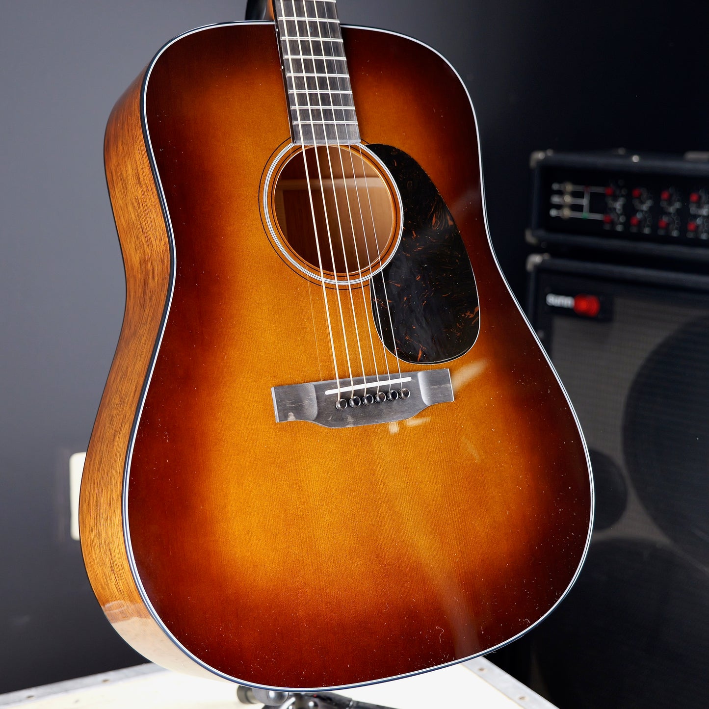 Martin D-18 Gloss 1933 Ambertone
