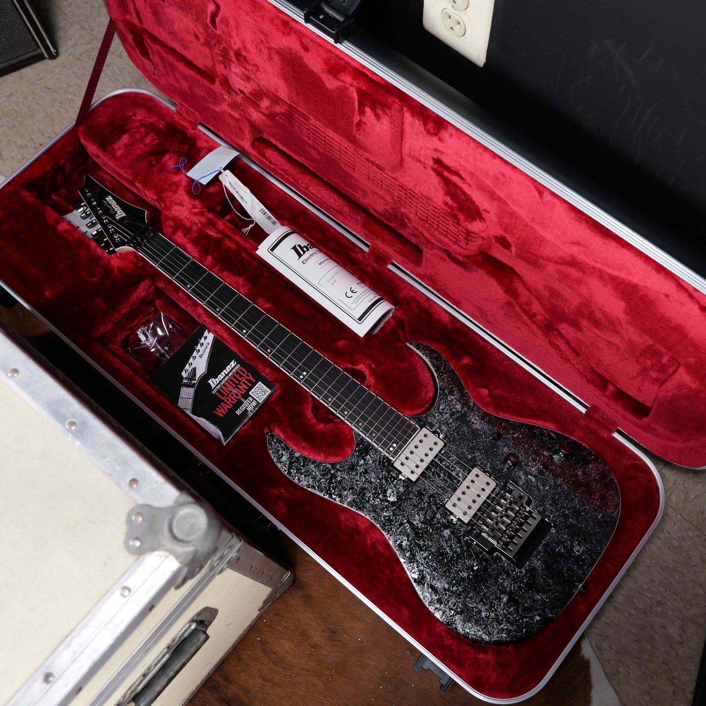 Ibanez Prestige RG5320 Cosmic Shadow