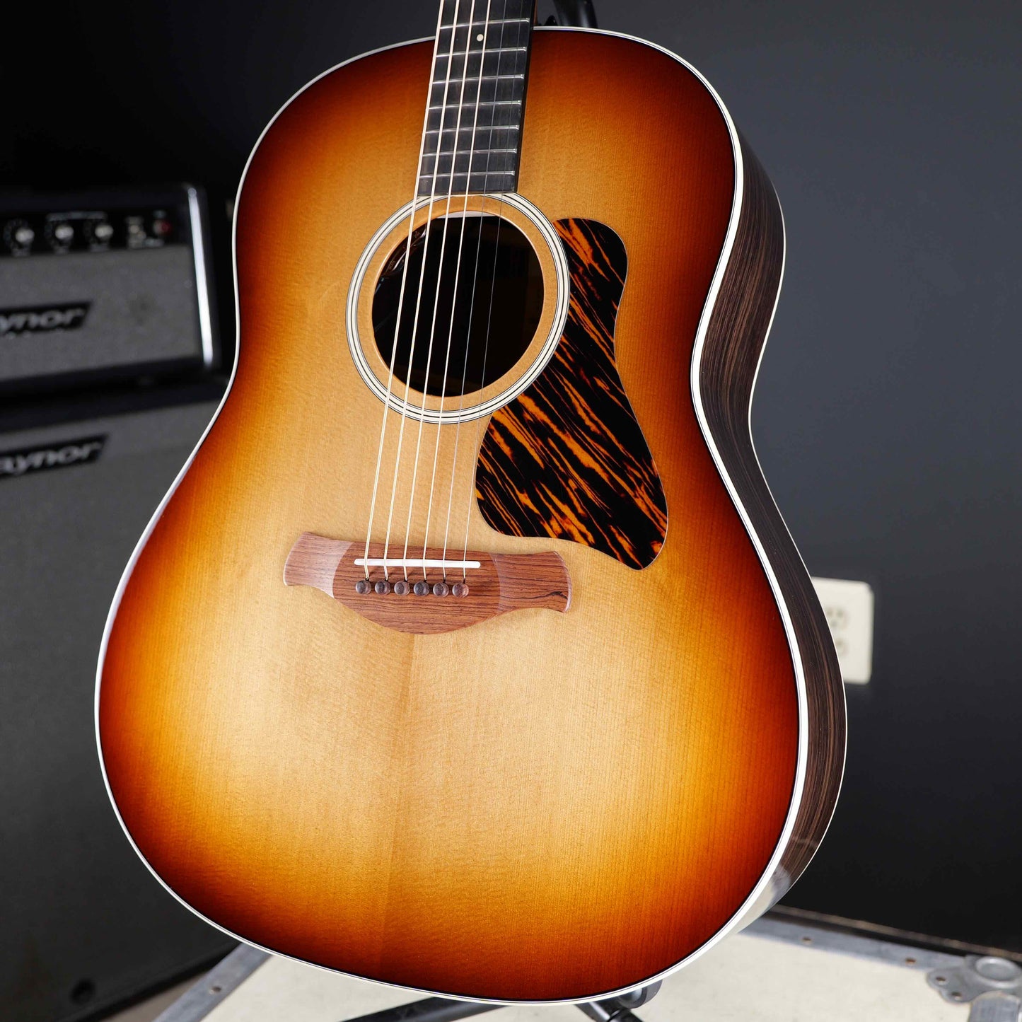 Taylor Gold Label 717e SB