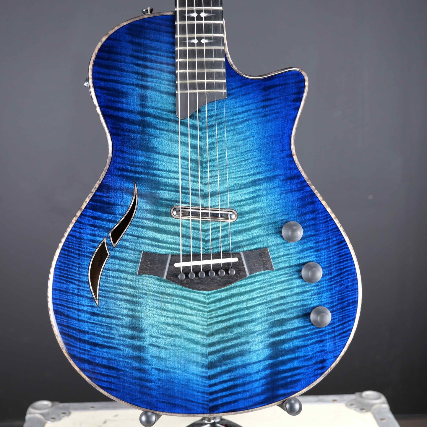 Taylor NAMM 2024 Custom #37: CT5z B4037 – T5z Smoky Maple/Urban Ash Midnight Sapphire