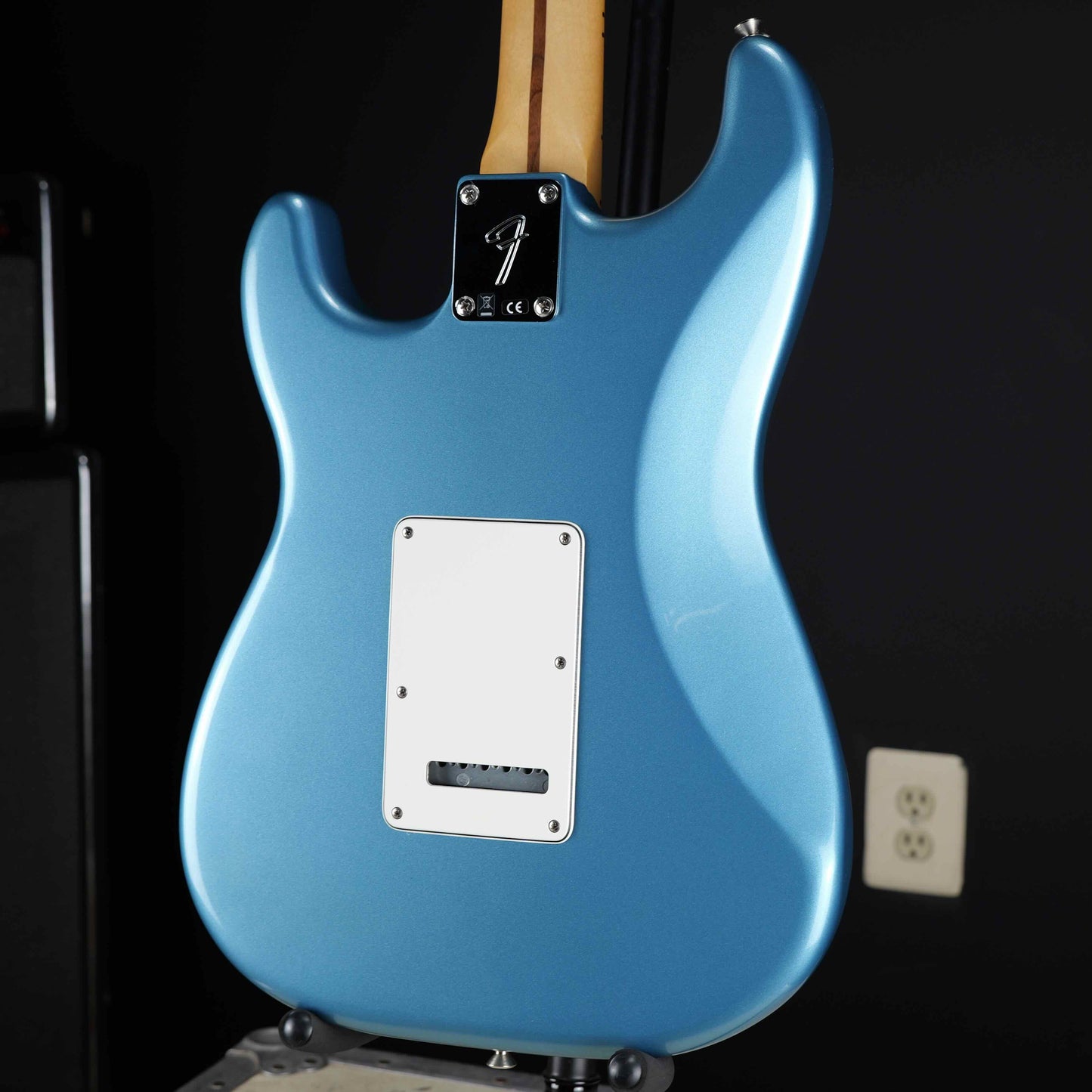 Fender Player Stratocaster Maple Fingerboard Tidepool
