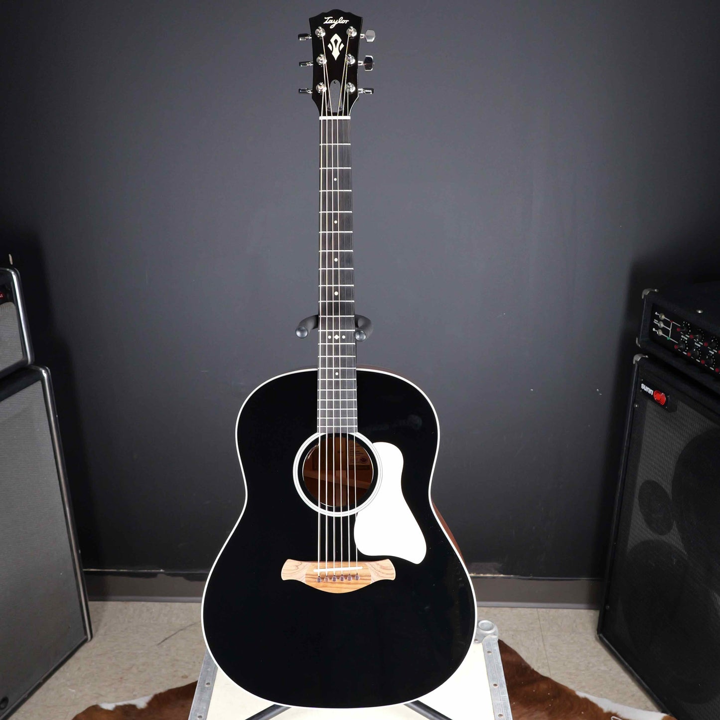 Taylor Gold Label 517e Blacktop
