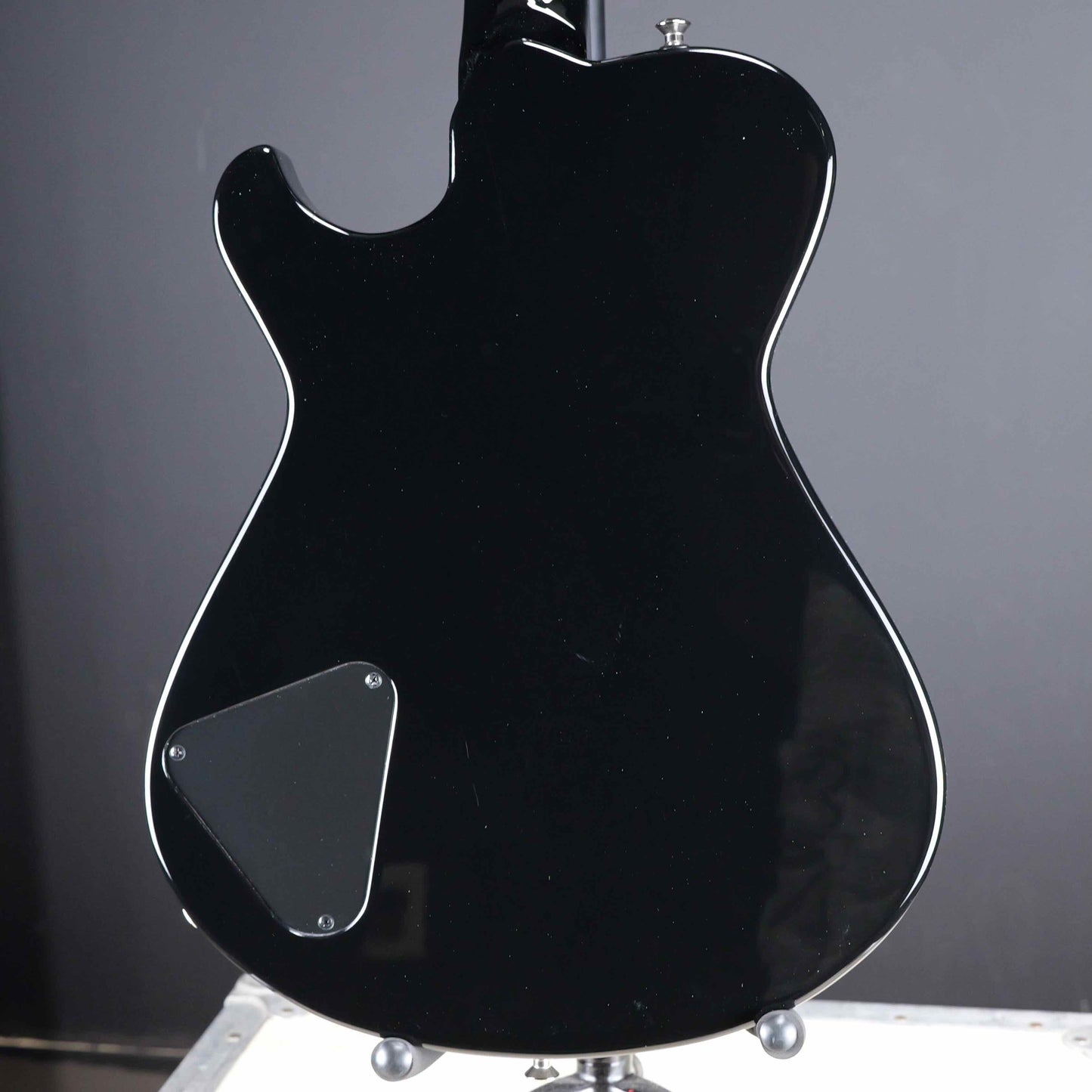 Knaggs Kenai "J" Black
