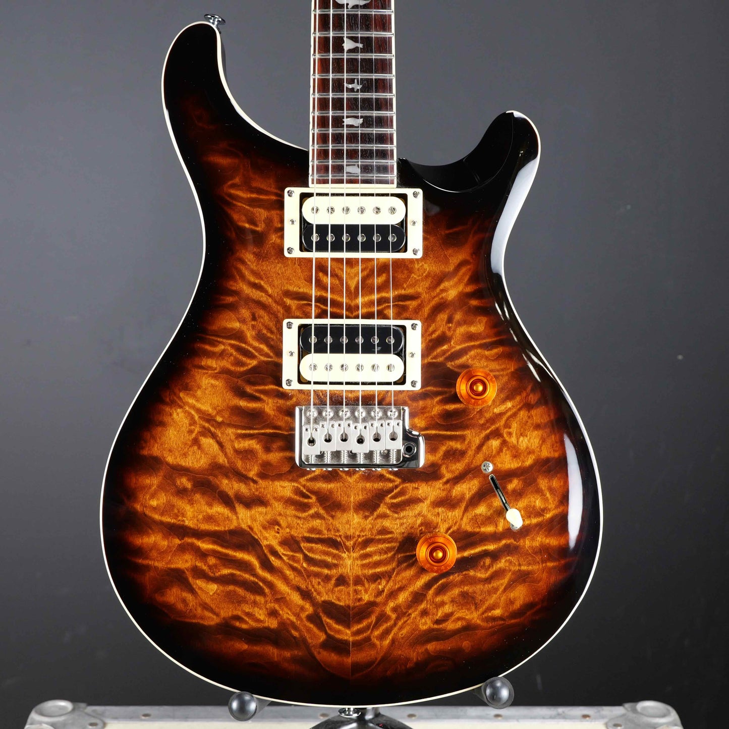 PRS SE Custom 24 Black Gold