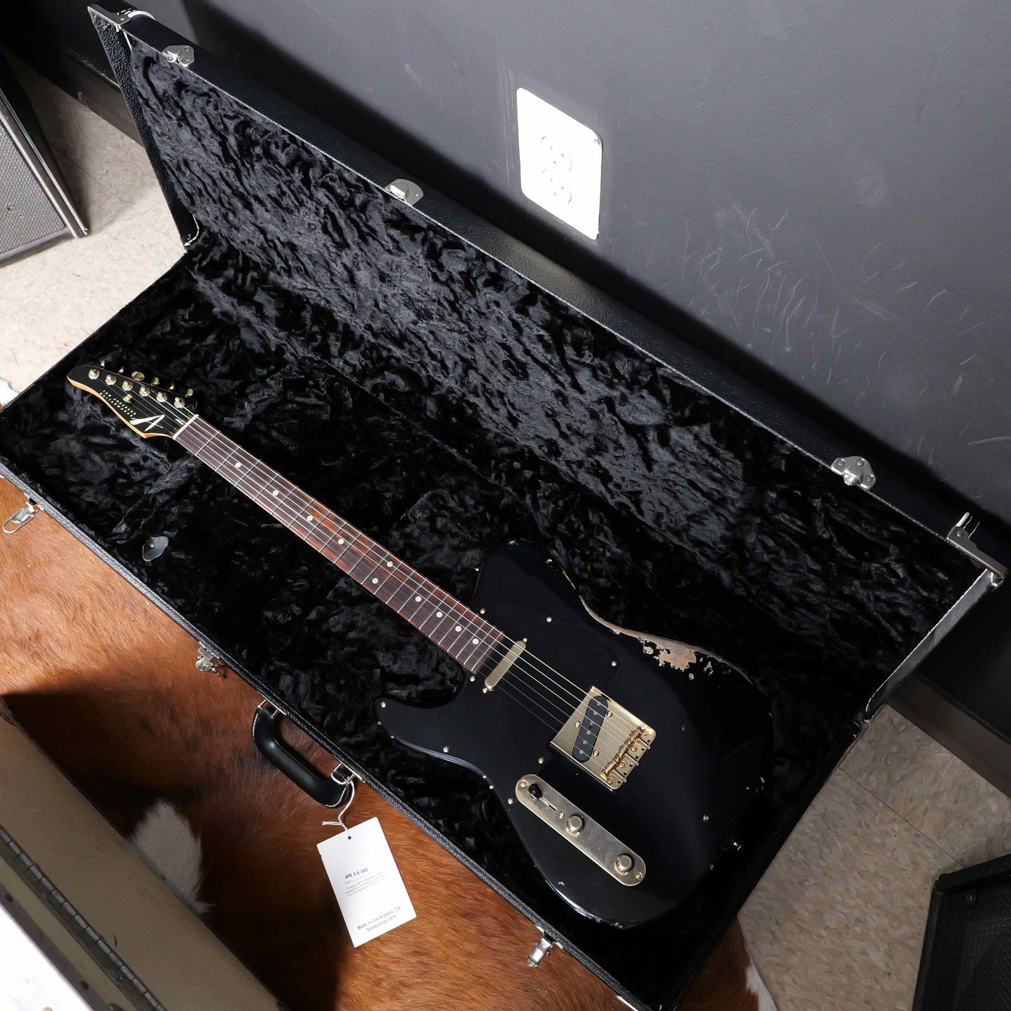 Tom Anderson Lefty T Icon Contoured Black In Distress