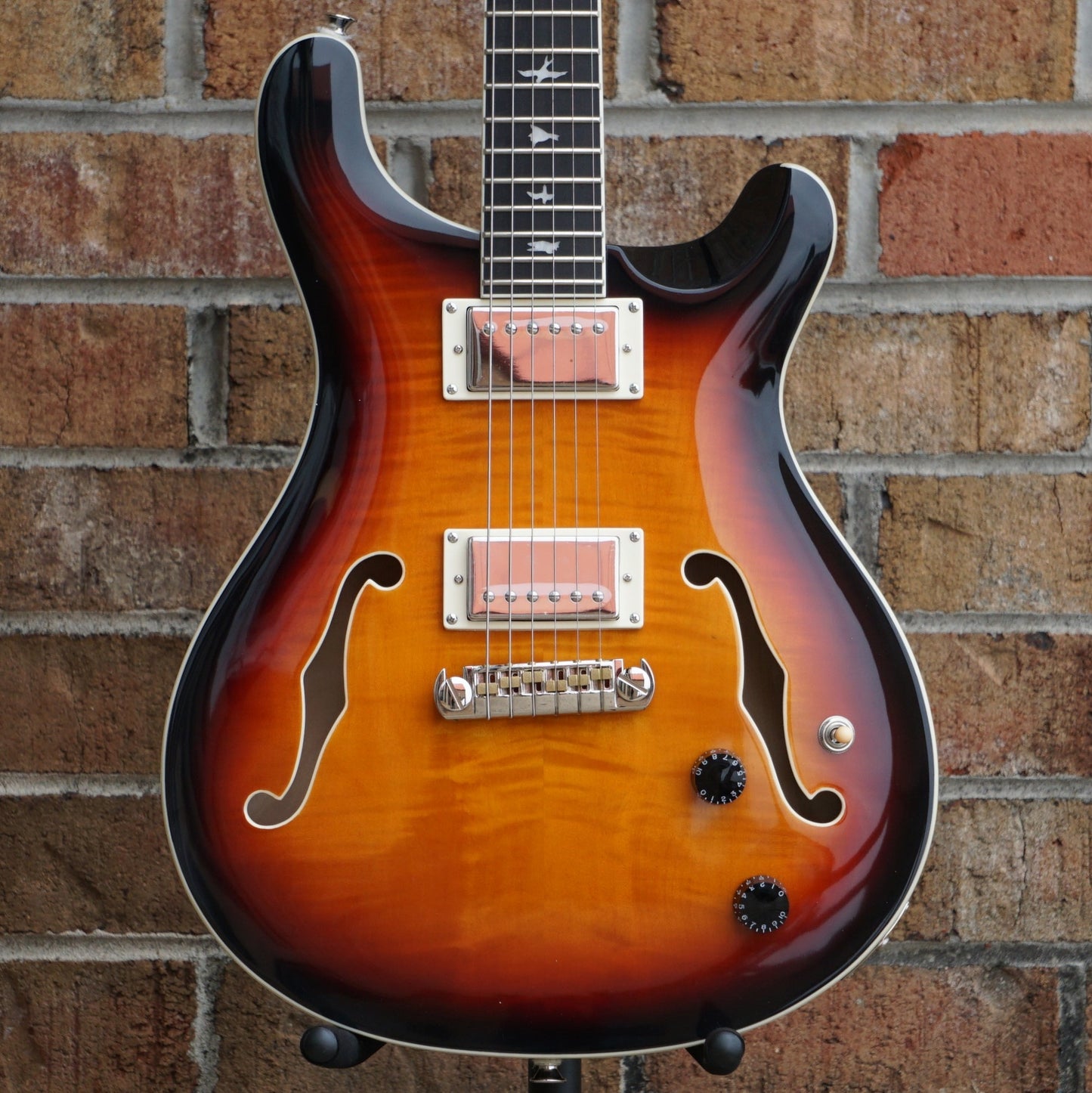 Paul Reed Smith SE Hollowbody II Tricolor Sunburst
