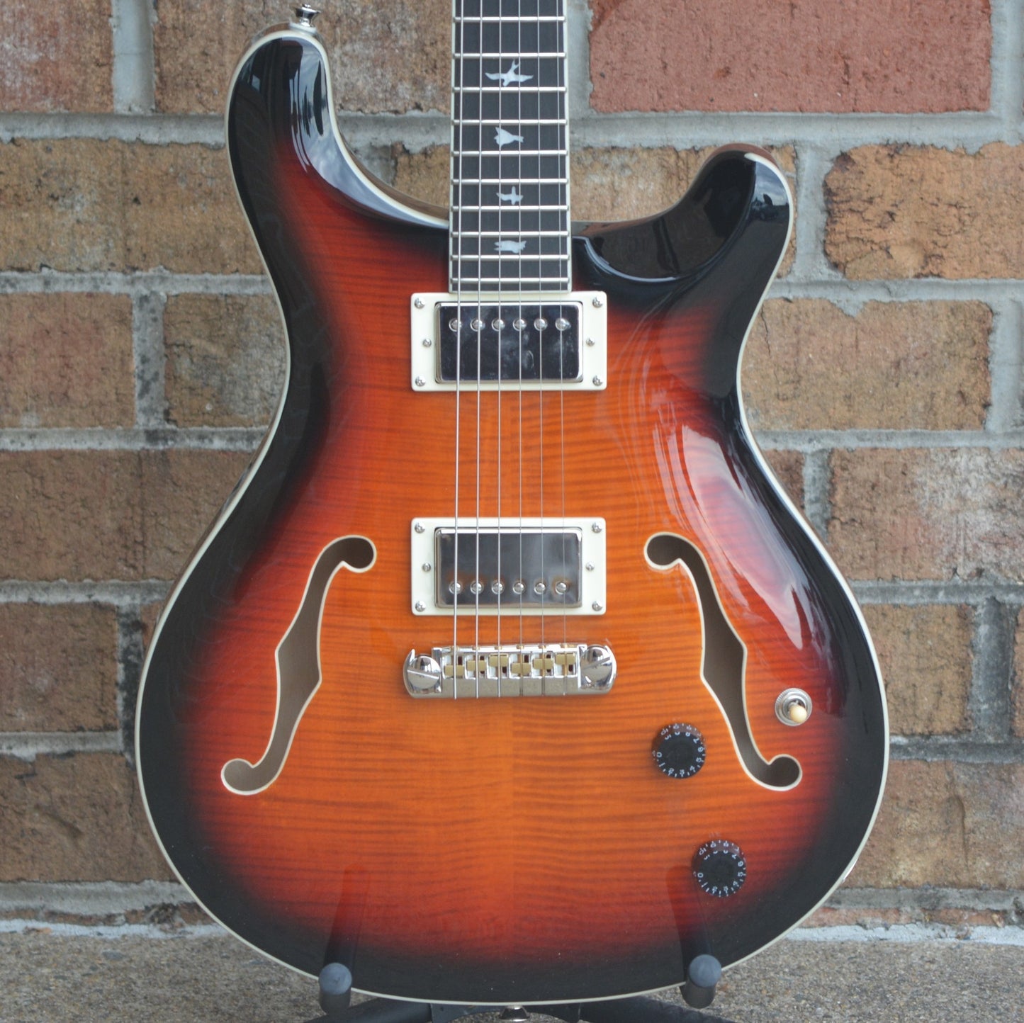 2021 Paul Reed Smith SE Hollowbody II Tricolor Sunburst