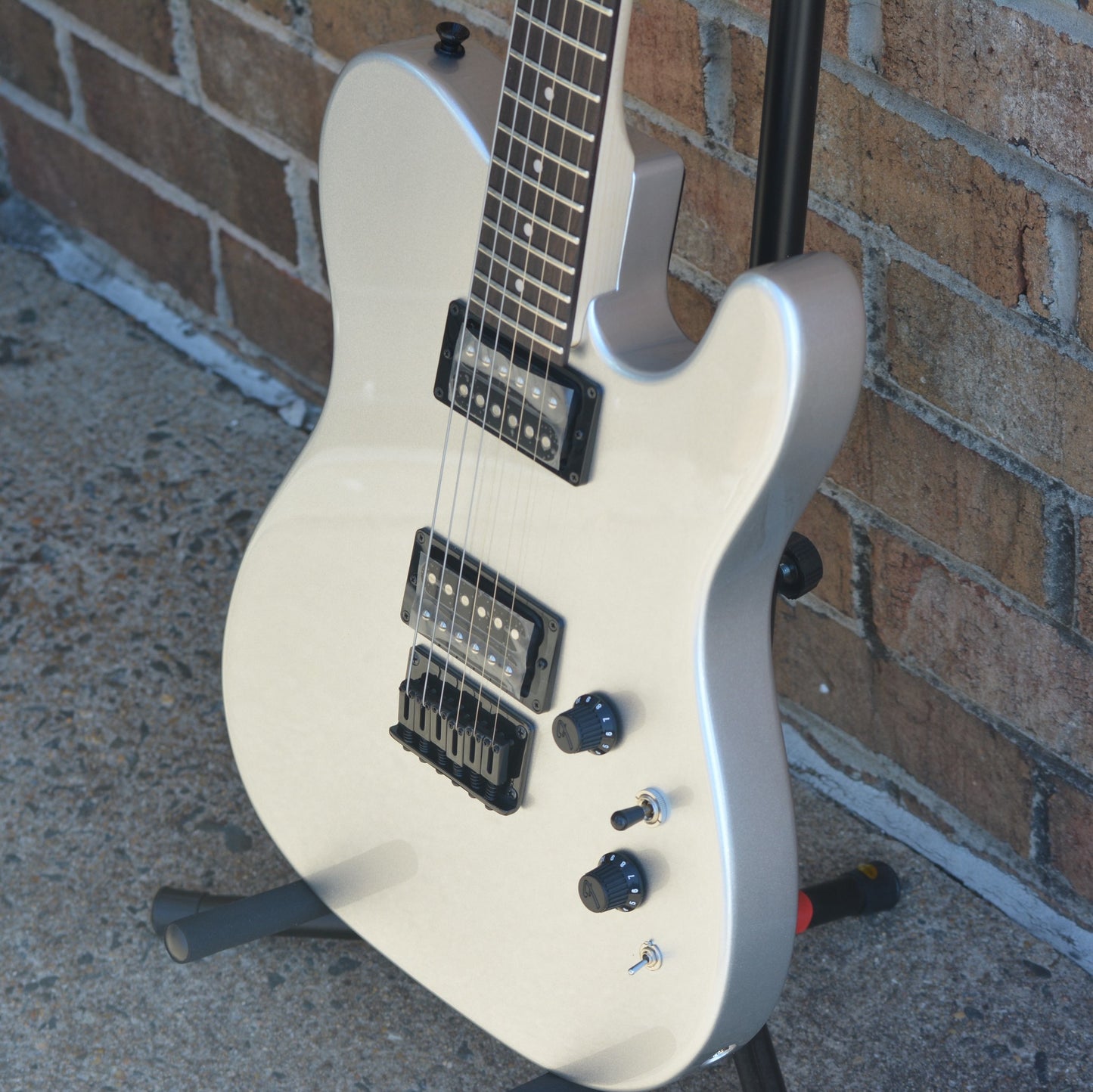 Fender Boxer Series Telecaster HH Inca Silver