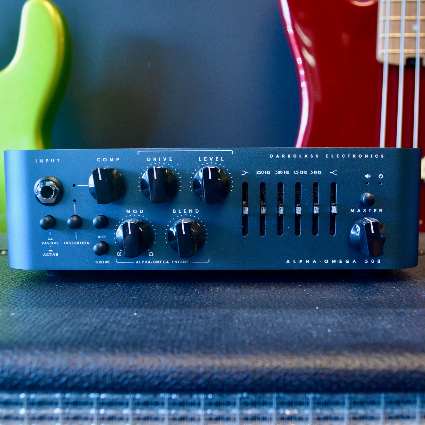 Darkglass Alpha Omega 500w Bass Head