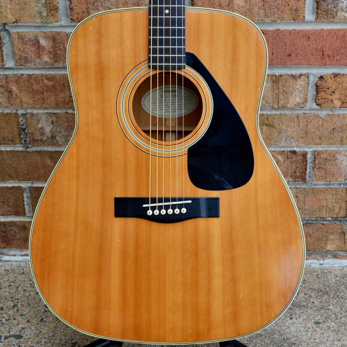 Yamaha FG-335 II