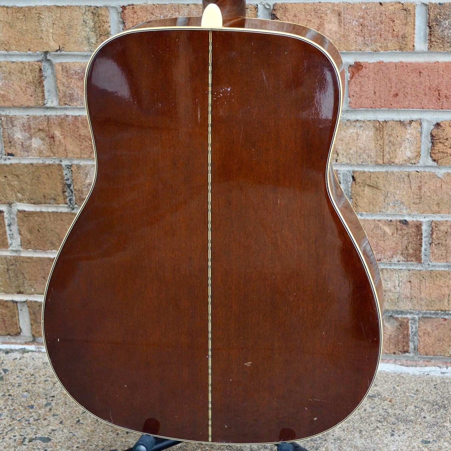 Yamaha FG-335 II