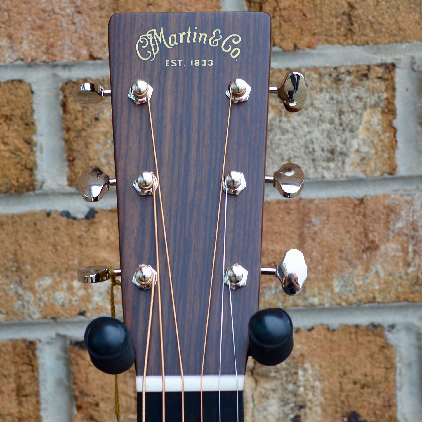 Martin D-18