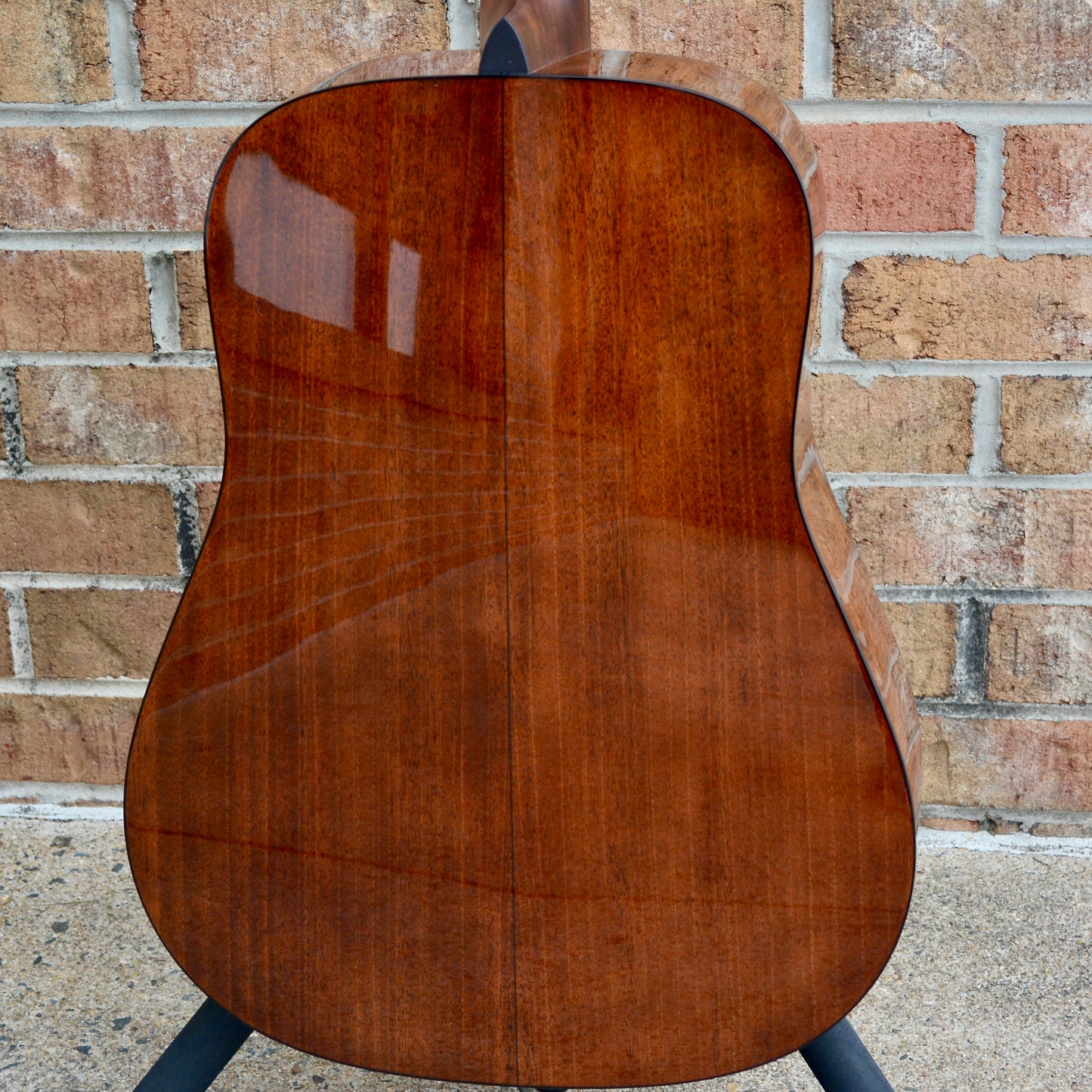 Martin D-18