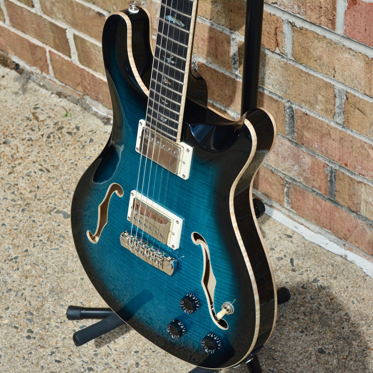 PRS SE Hollowbody II Piezo Peacock Blue