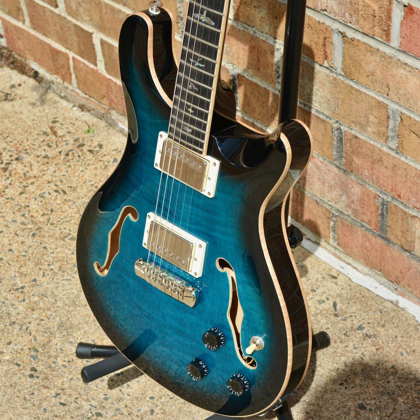 PRS SE Hollowbody II Piezo Peacock Blue