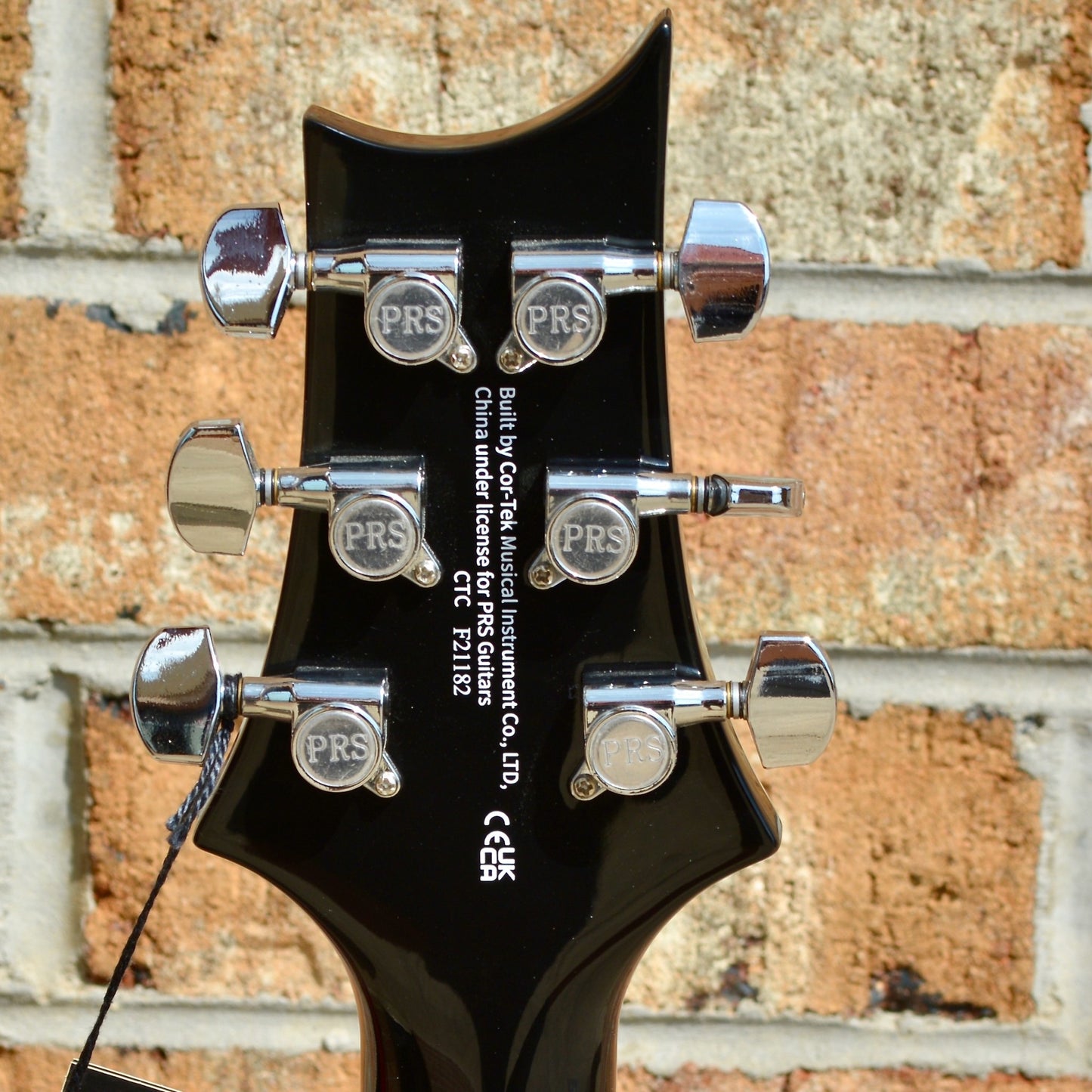PRS SE Hollowbody II Piezo Peacock Blue