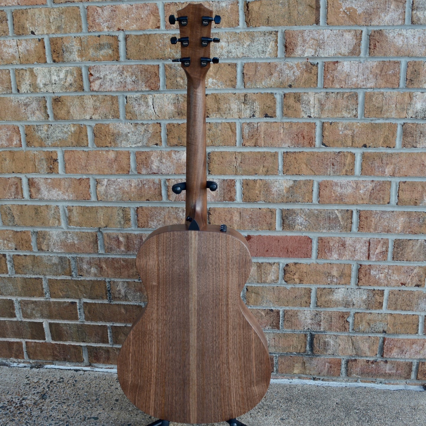Taylor AD12e-SB