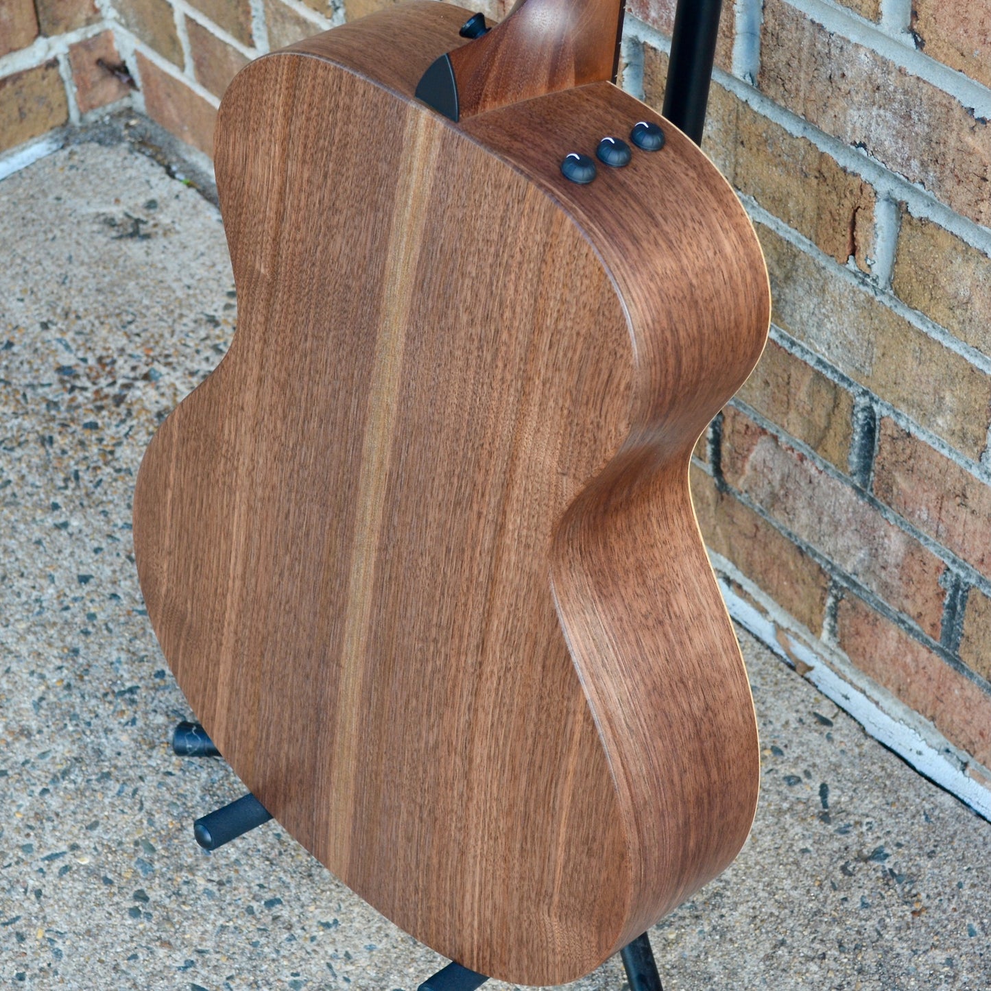 Taylor AD12e-SB