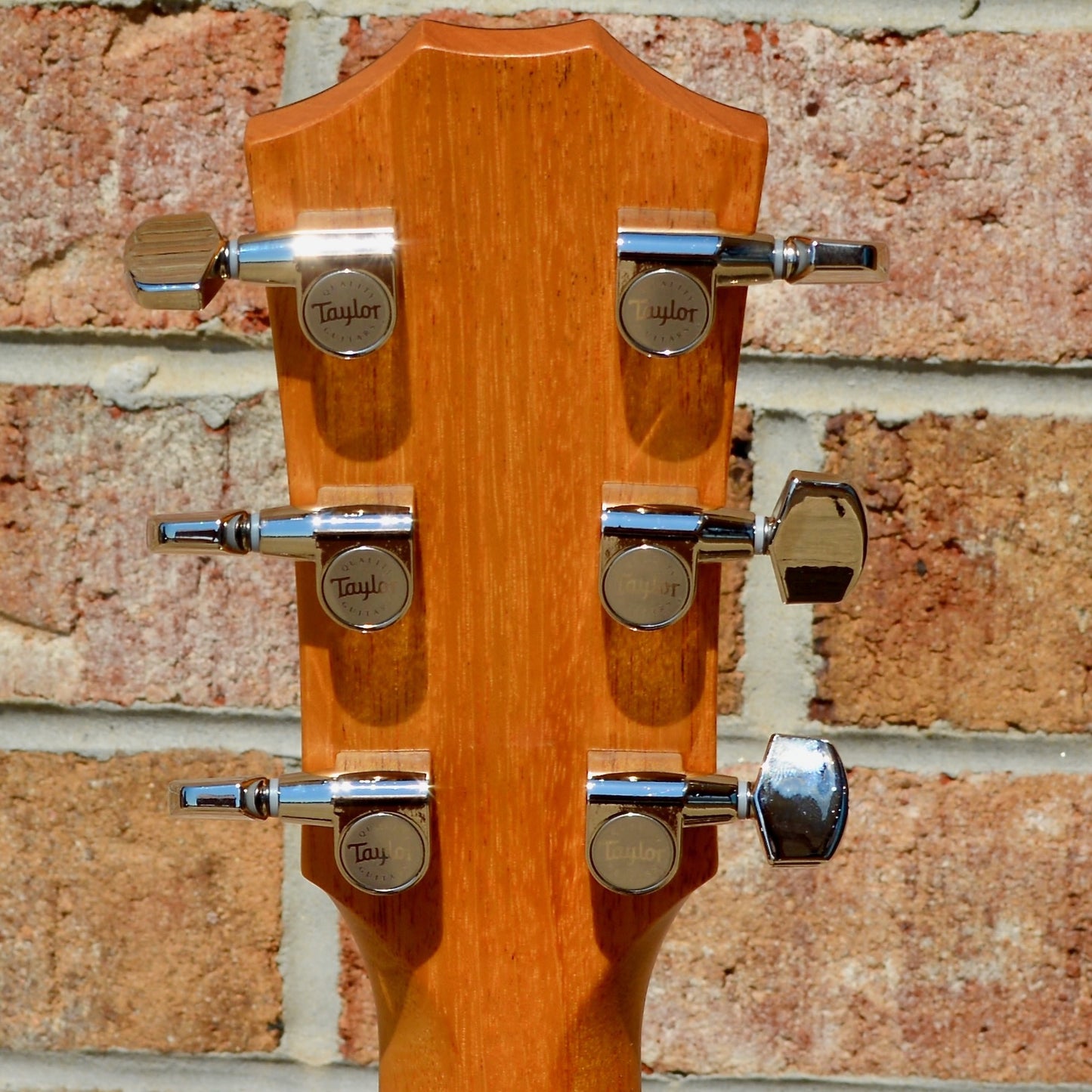 Taylor 414ce-R Left Handed
