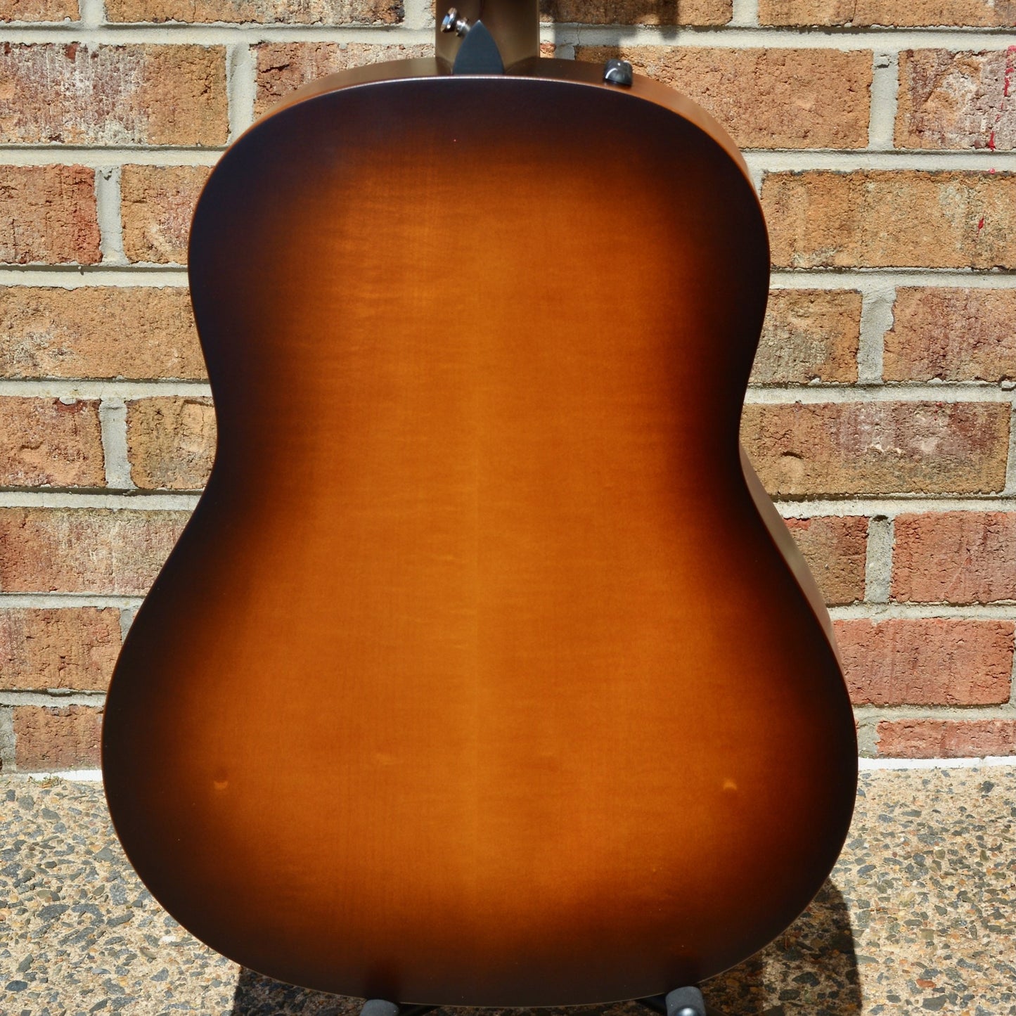 Taylor AD27e Flametop