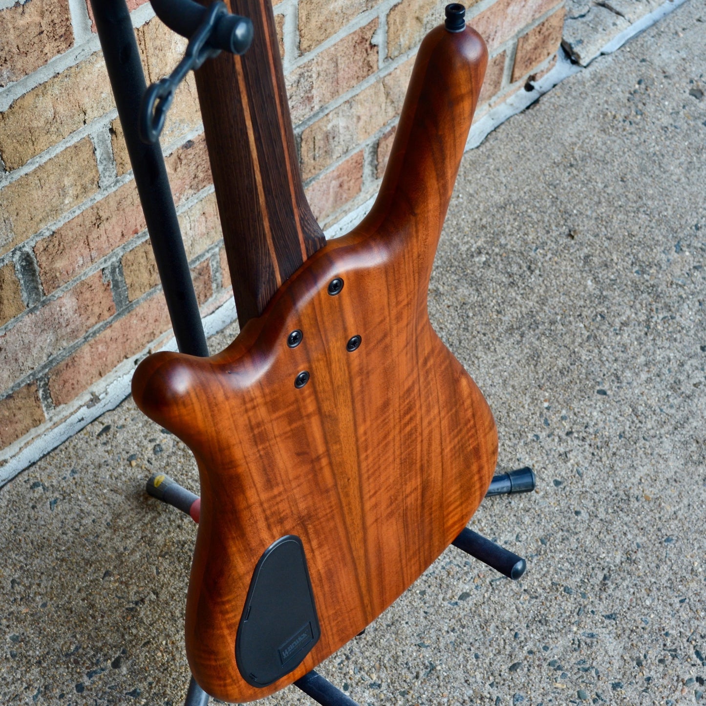 Warwick Teambuilt Streamette Bolt-On, Limited Edition 2022, 4-String - Special Amber Transparent Satin Finish