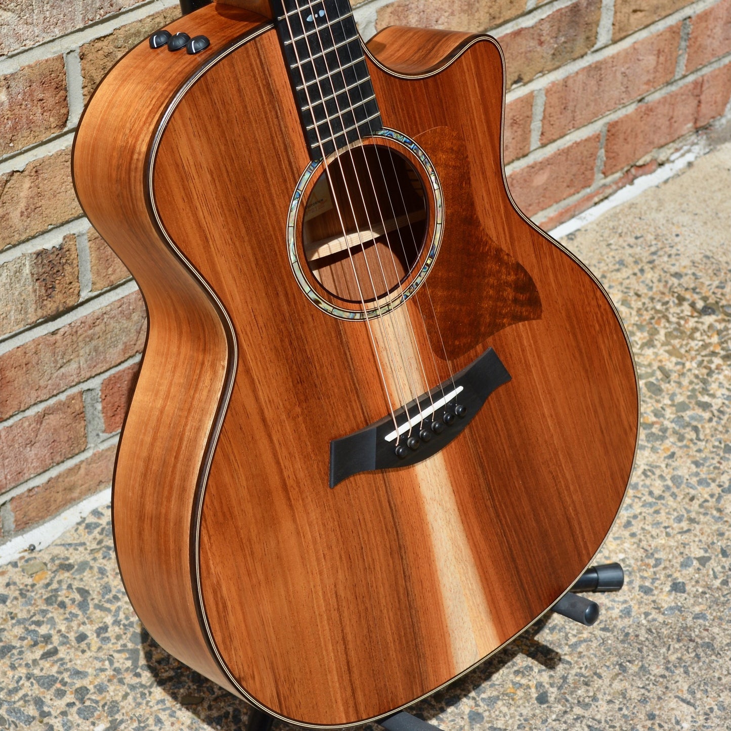 Taylor 724ce