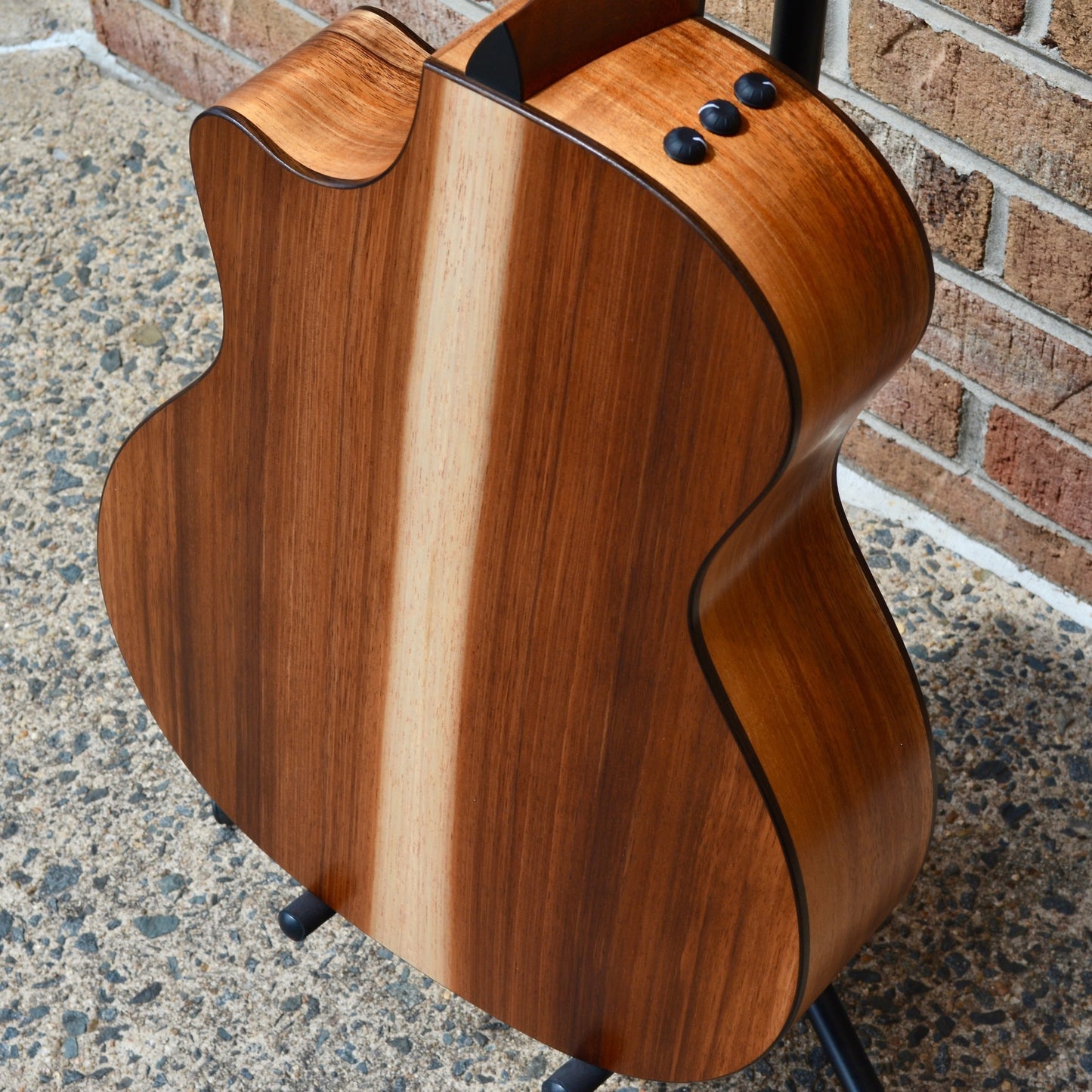 Taylor 724ce