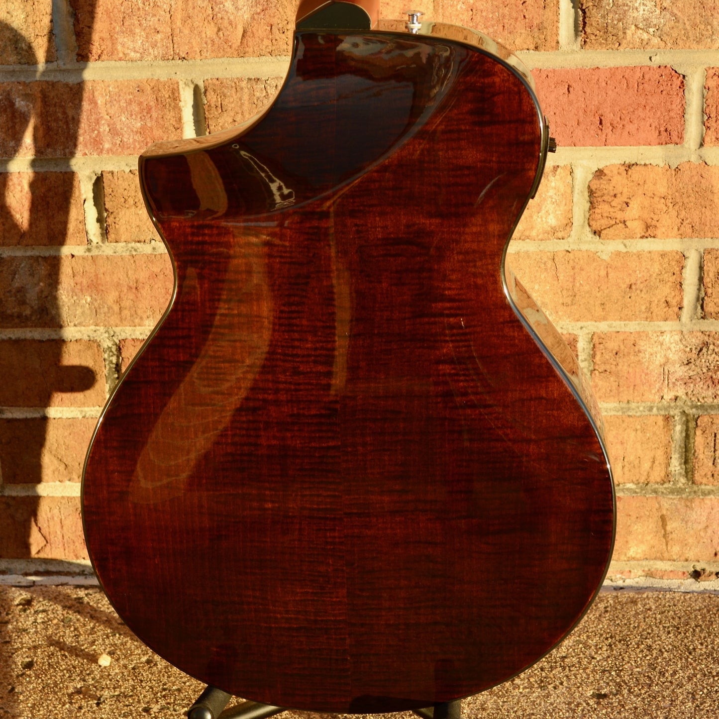 Ibanez USED AEW300-NNB