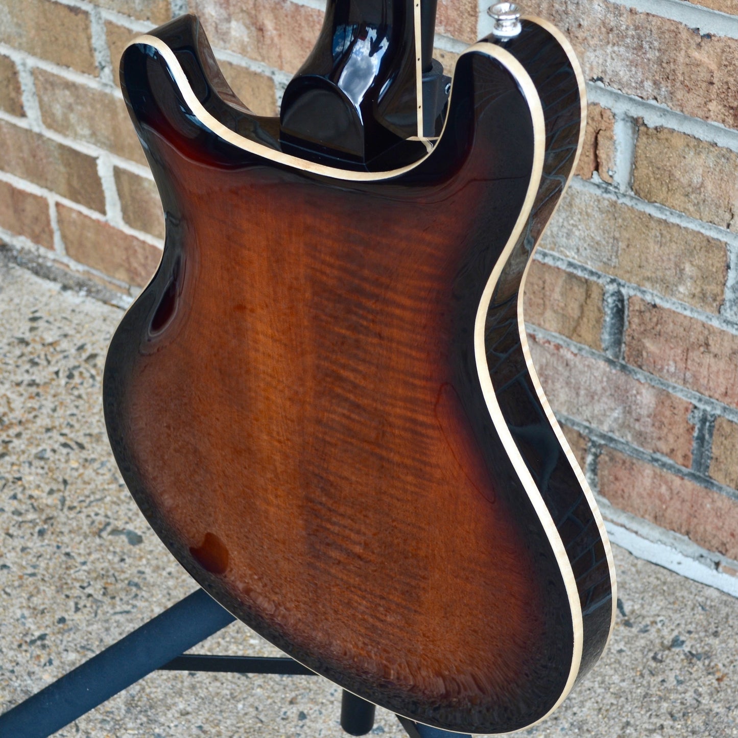 PRS SE Hollowbody II Piezo Black Gold Burst