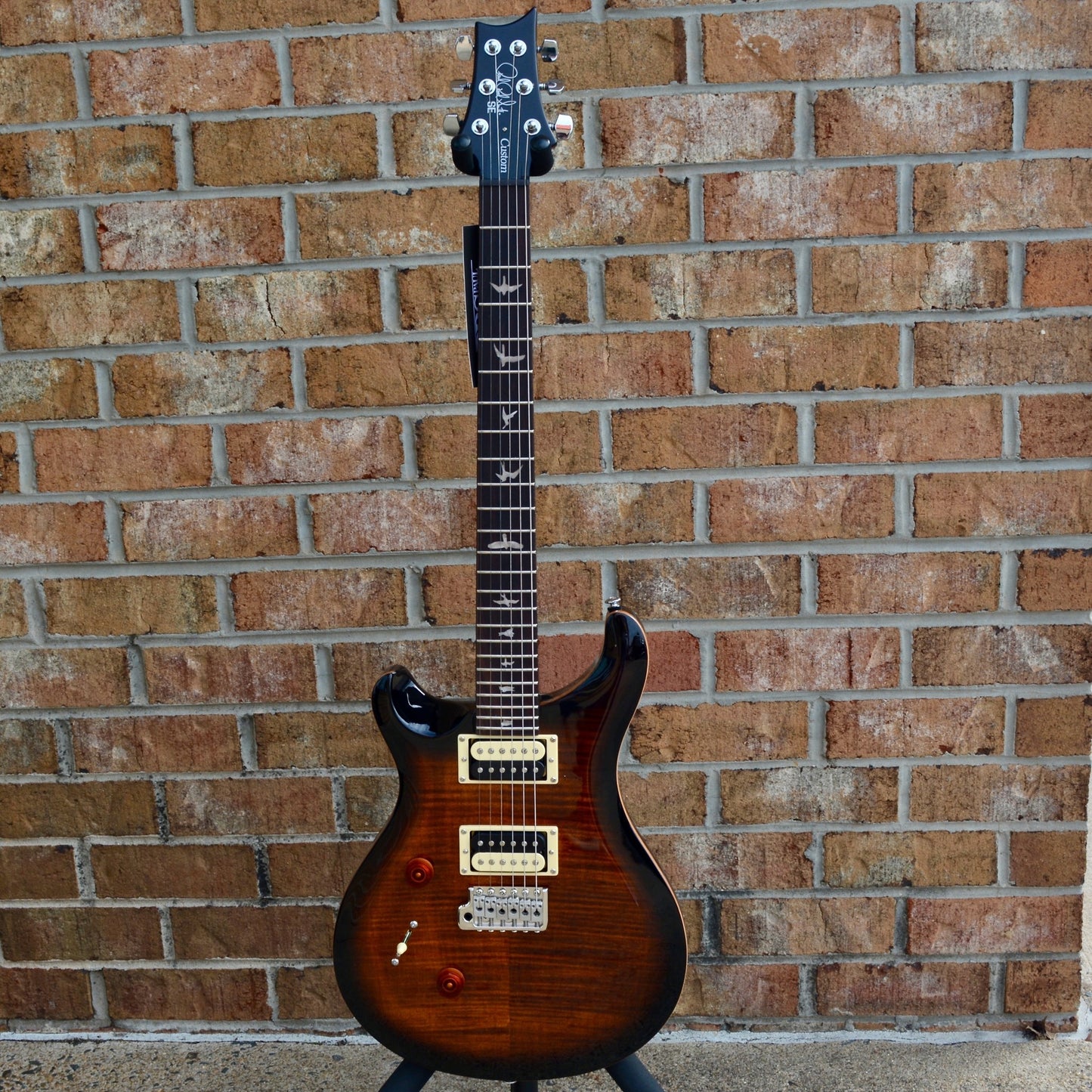PRS SE Custom 24 Lefty Black Gold Sunburst