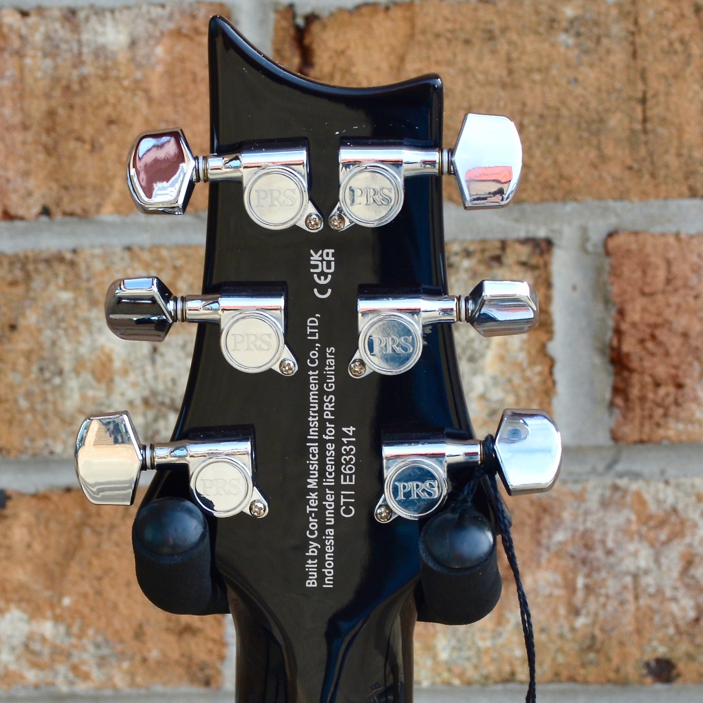 PRS SE Custom 24 Lefty Black Gold Sunburst