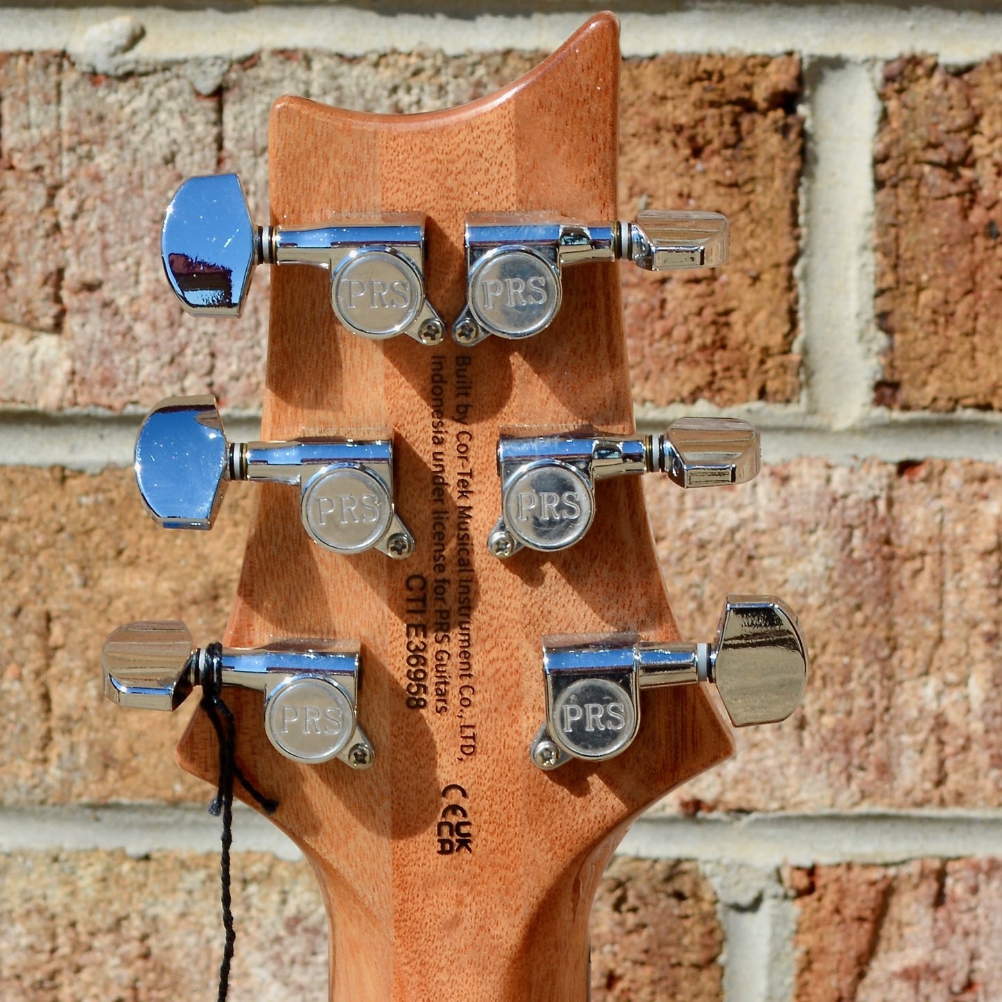 PRS SE Santana Yellow