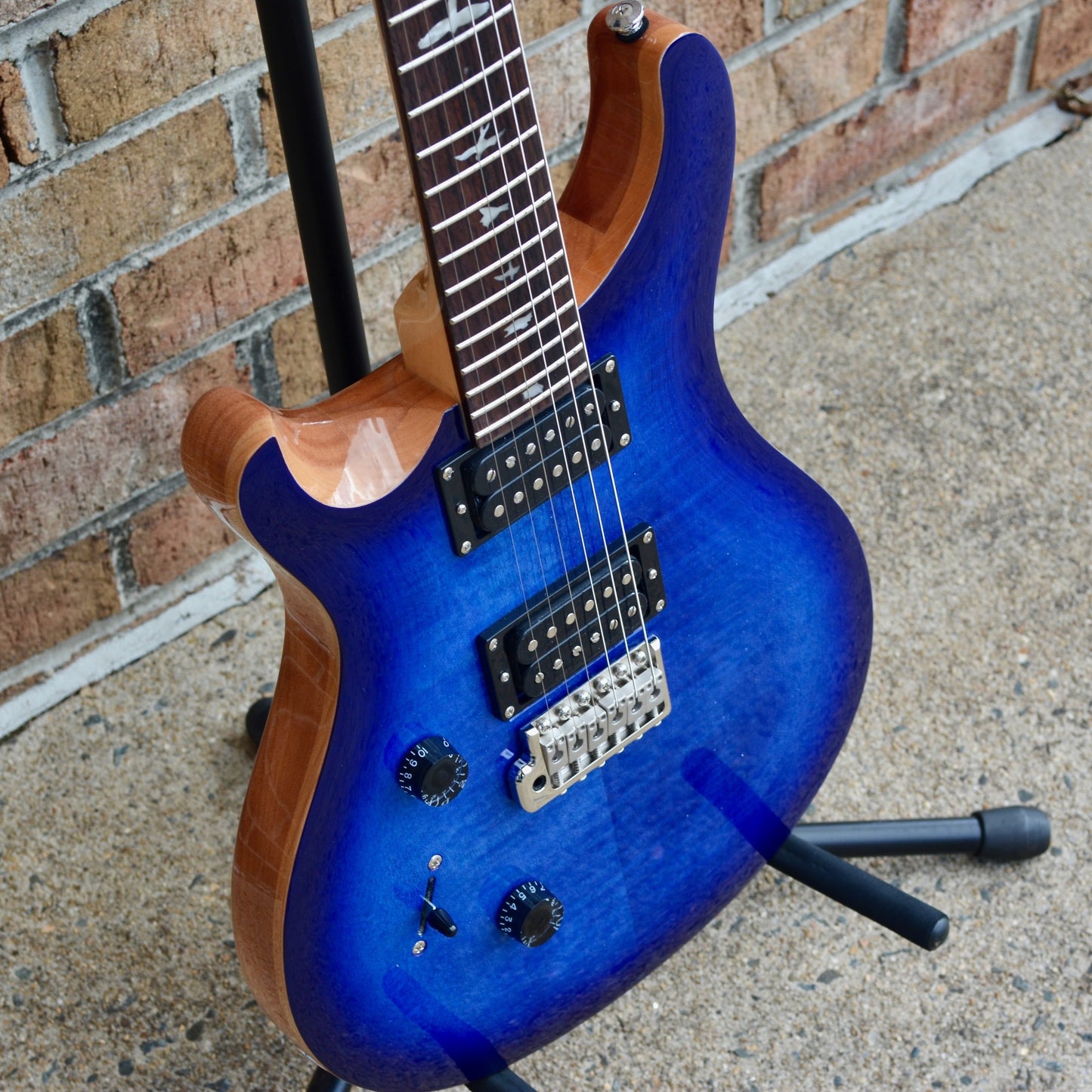 2022 PRS SE Custom 24 Lefty Faded Blue Burst