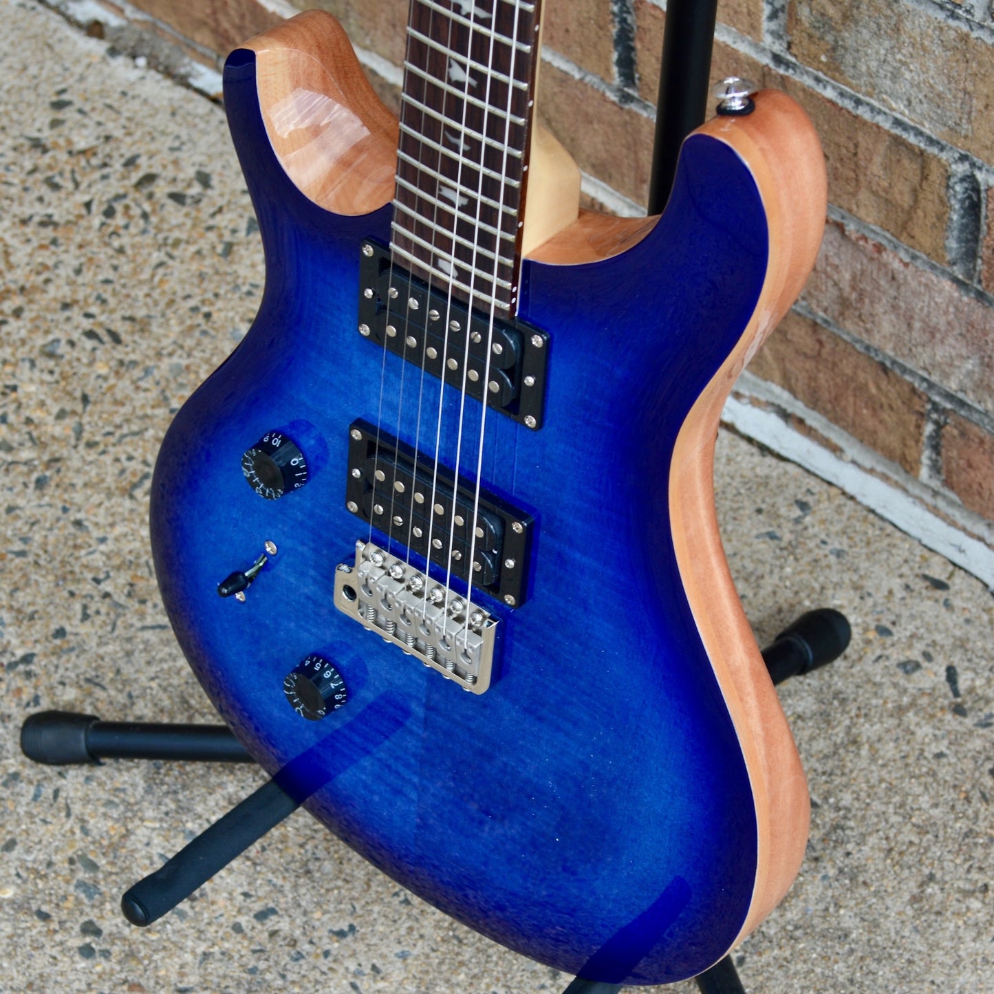 2022 PRS SE Custom 24 Lefty Faded Blue Burst