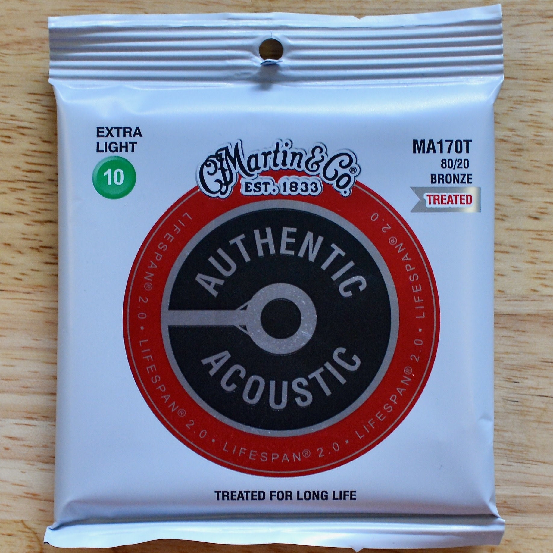 Martin authentic acoustic lifespan 2.0 phosphor bronze guitar deals strings