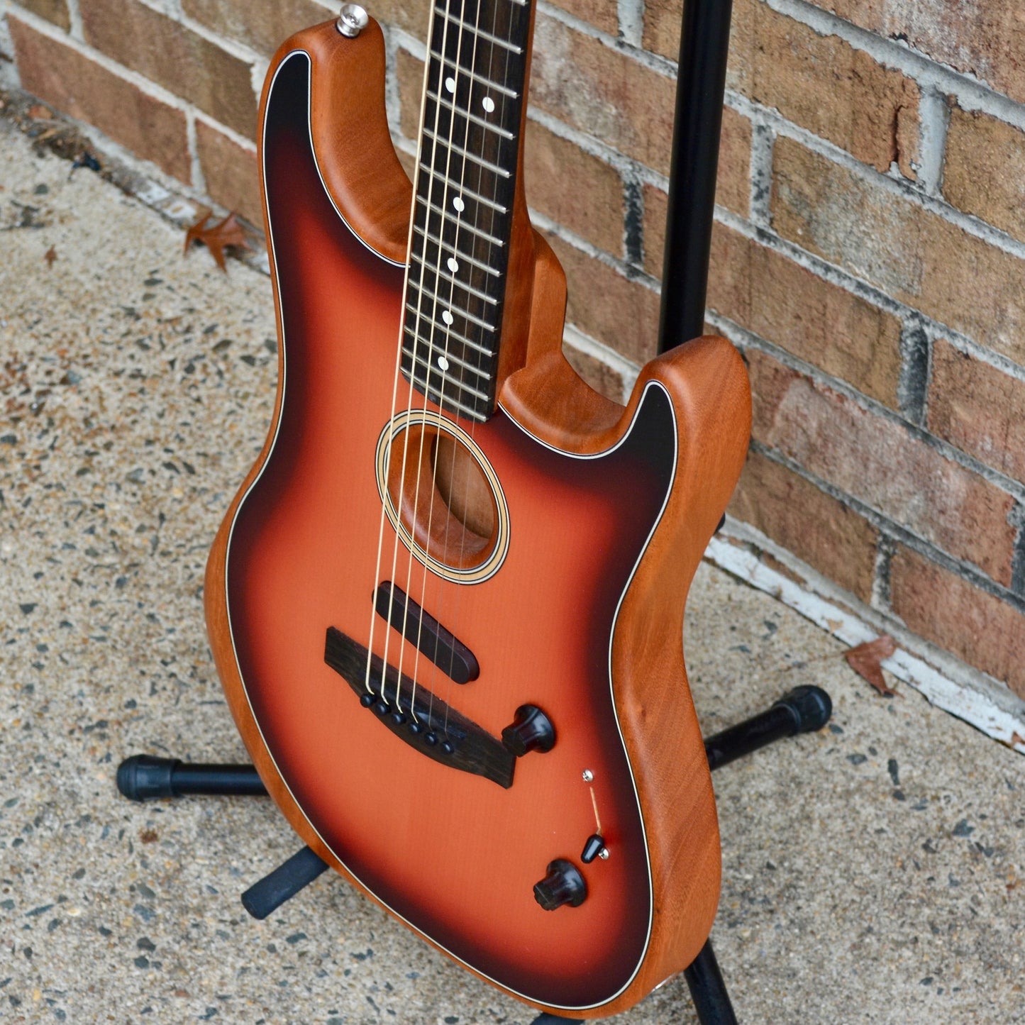 Fender American Acoustasonic® Strat®, Ebony Fingerboard, 3-Color Sunburst