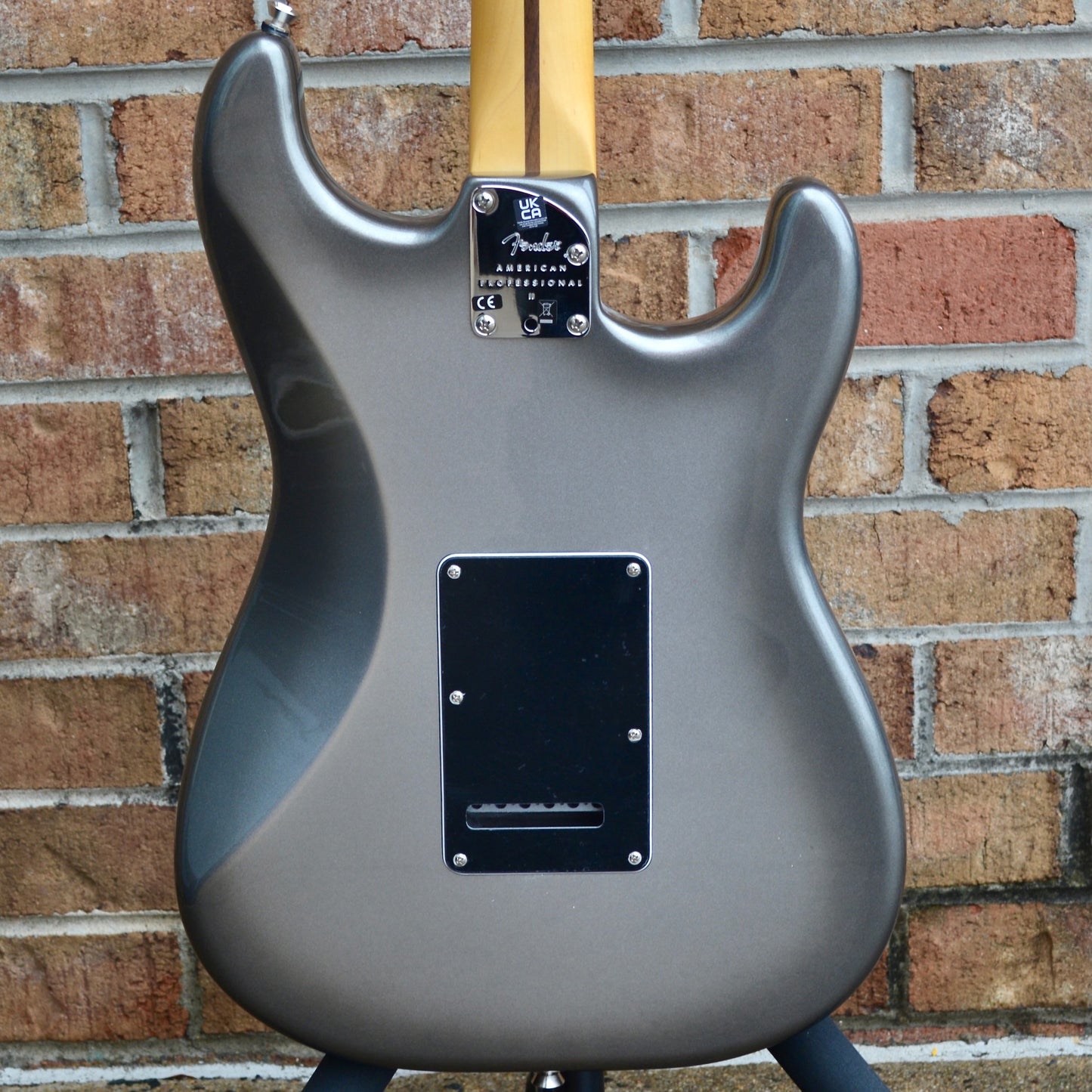 Fender American Professional II Stratocaster® Left-Hand, Maple Fingerboard, Mercury