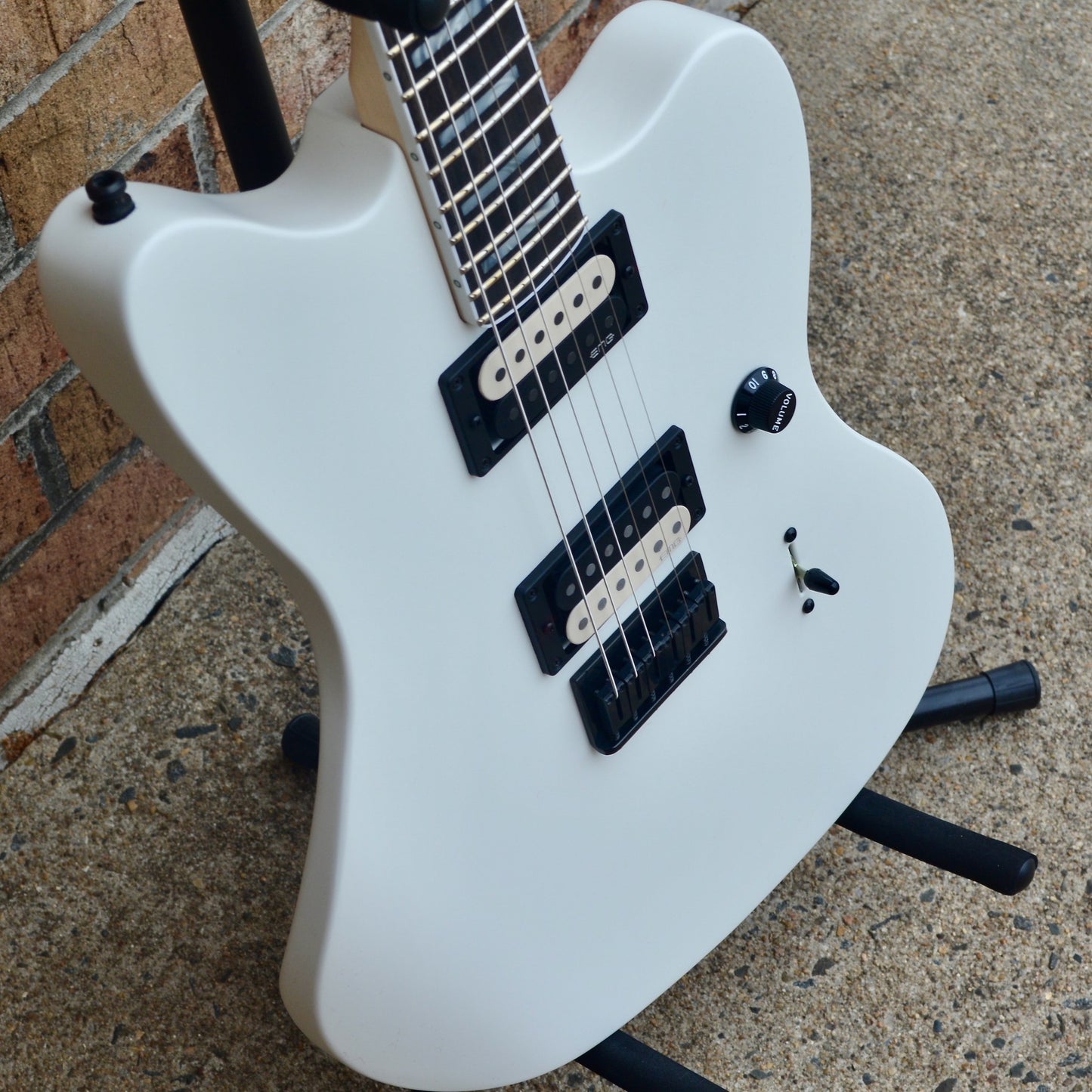 Fender Jim Root Jazzmaster® V4, Ebony Fingerboard, Flat White
