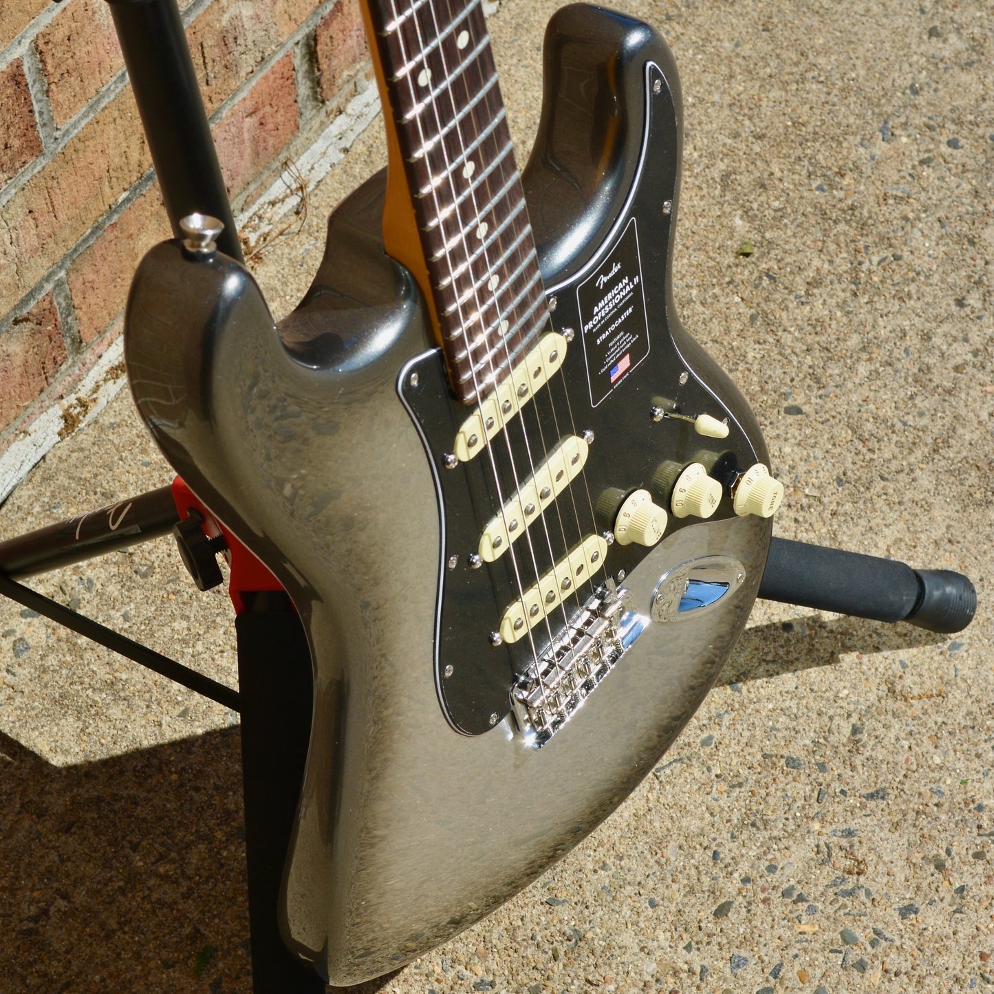 Fender American Professional II Stratocaster®, Rosewood Fingerboard, Mercury