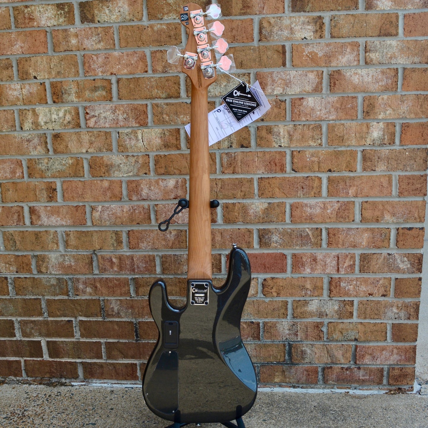 Charvel Pro-Mod San Dimas® Bass PJ V, Caramelized Maple Fingerboard, Metallic Black