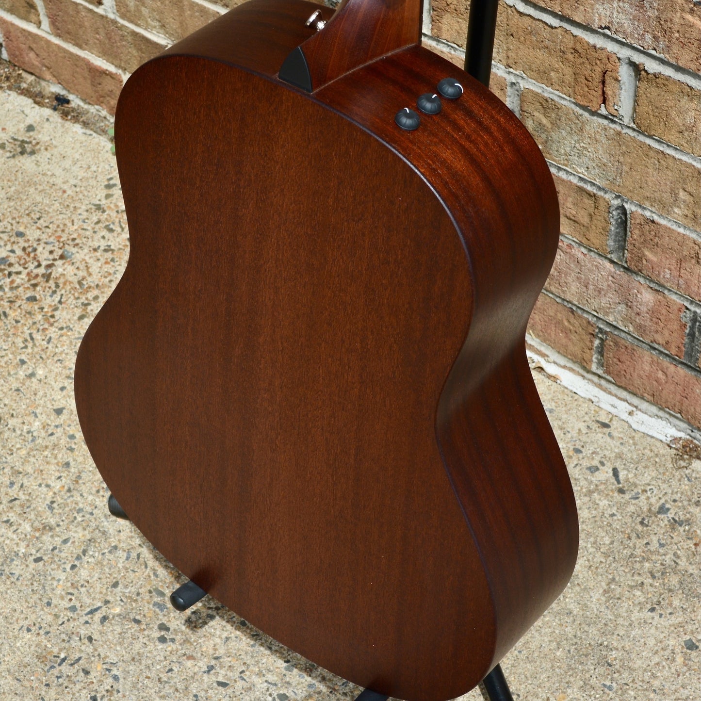 Taylor AD27E