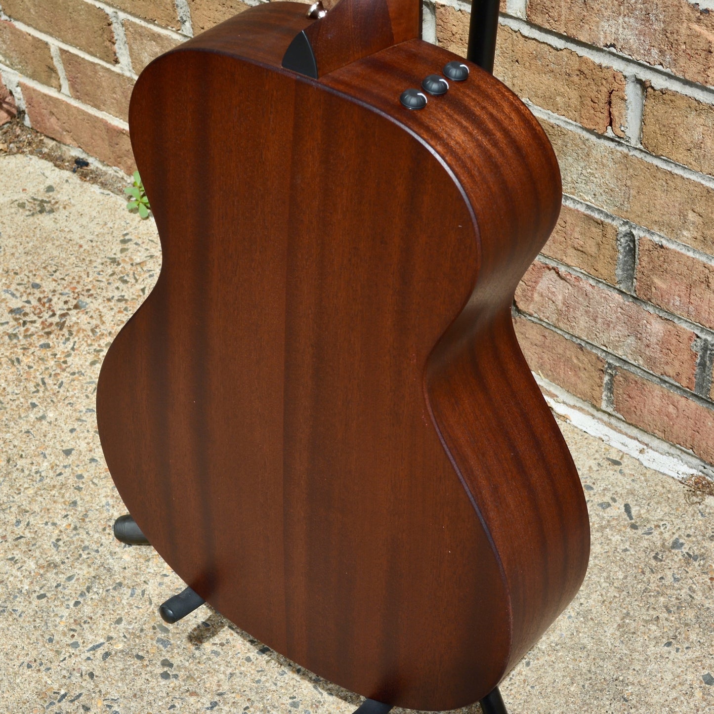 Taylor AD22e