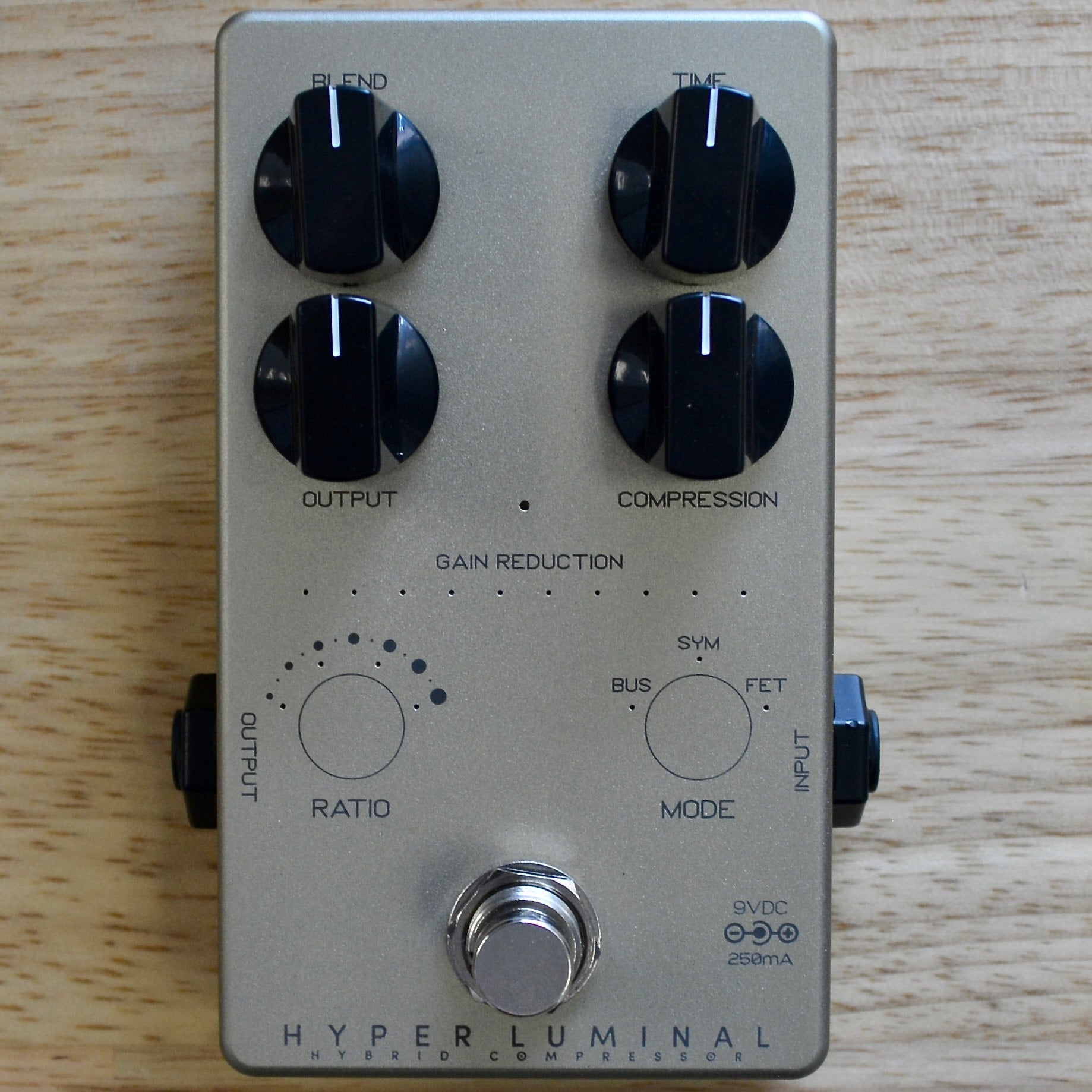 Darkglass Hyper Luminal Hybrid Compressor