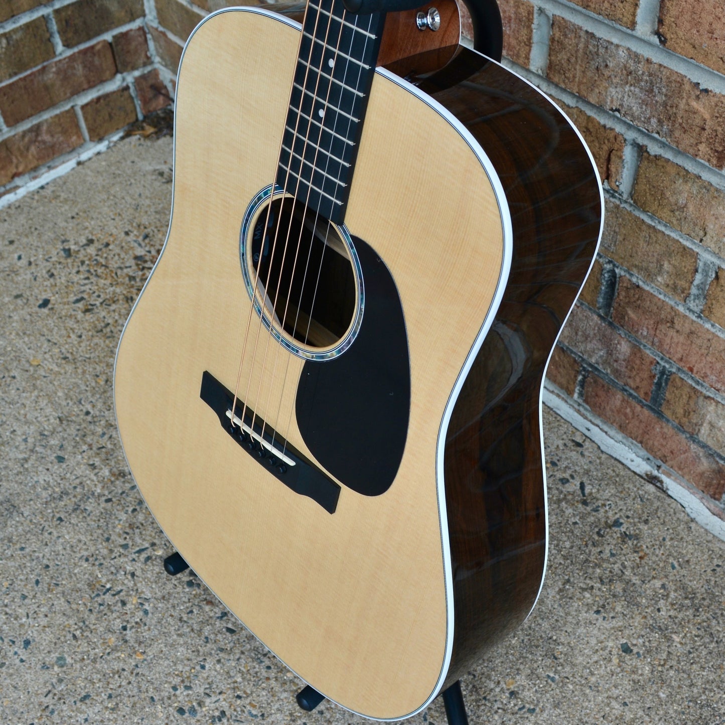 Martin D13E-01