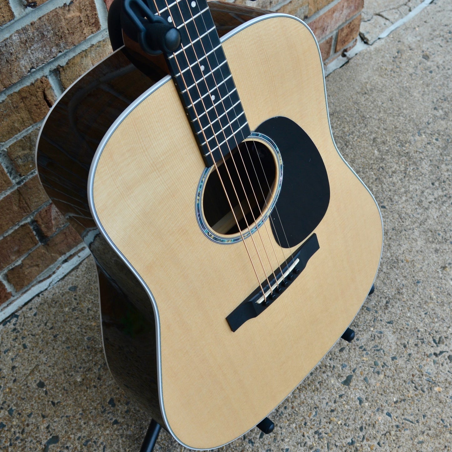 Martin D13E-01