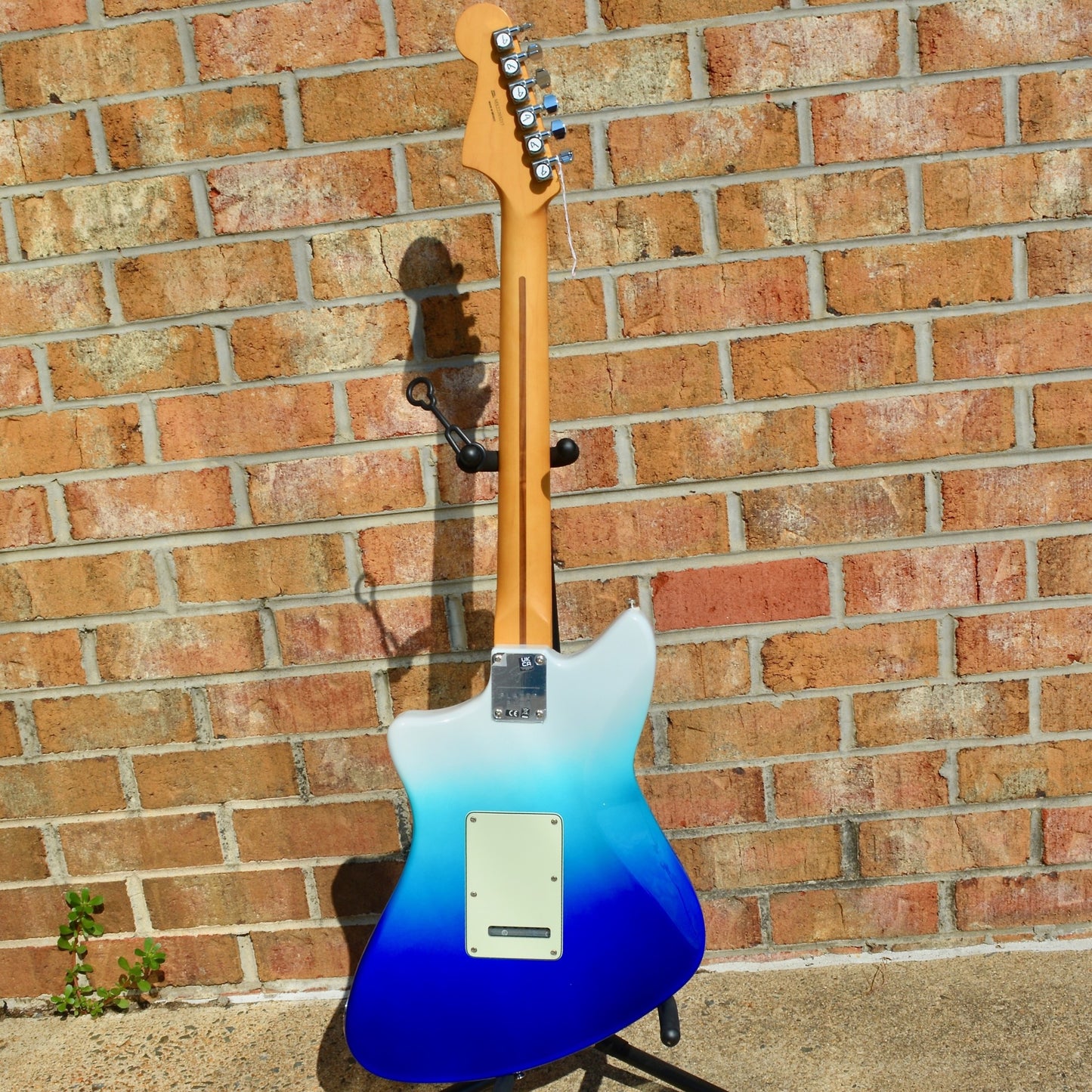 Fender Player Plus Meteora® HH, Pau Ferro Fingerboard, Belair Blue