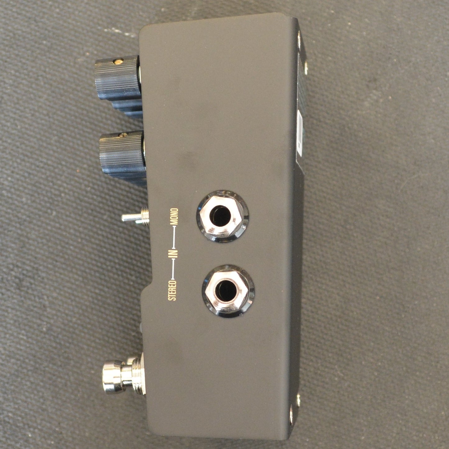 Walrus Audio MAKO Series: R1 High-Fidelity Stereo Reverb