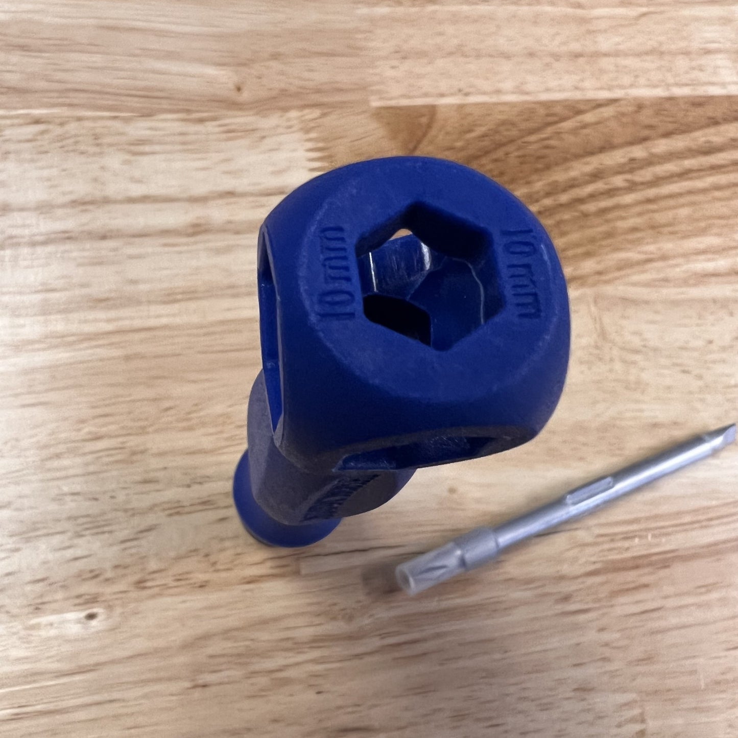 Music Nomad The Octopus 8 'n 1 Tech Tool 6" x 1